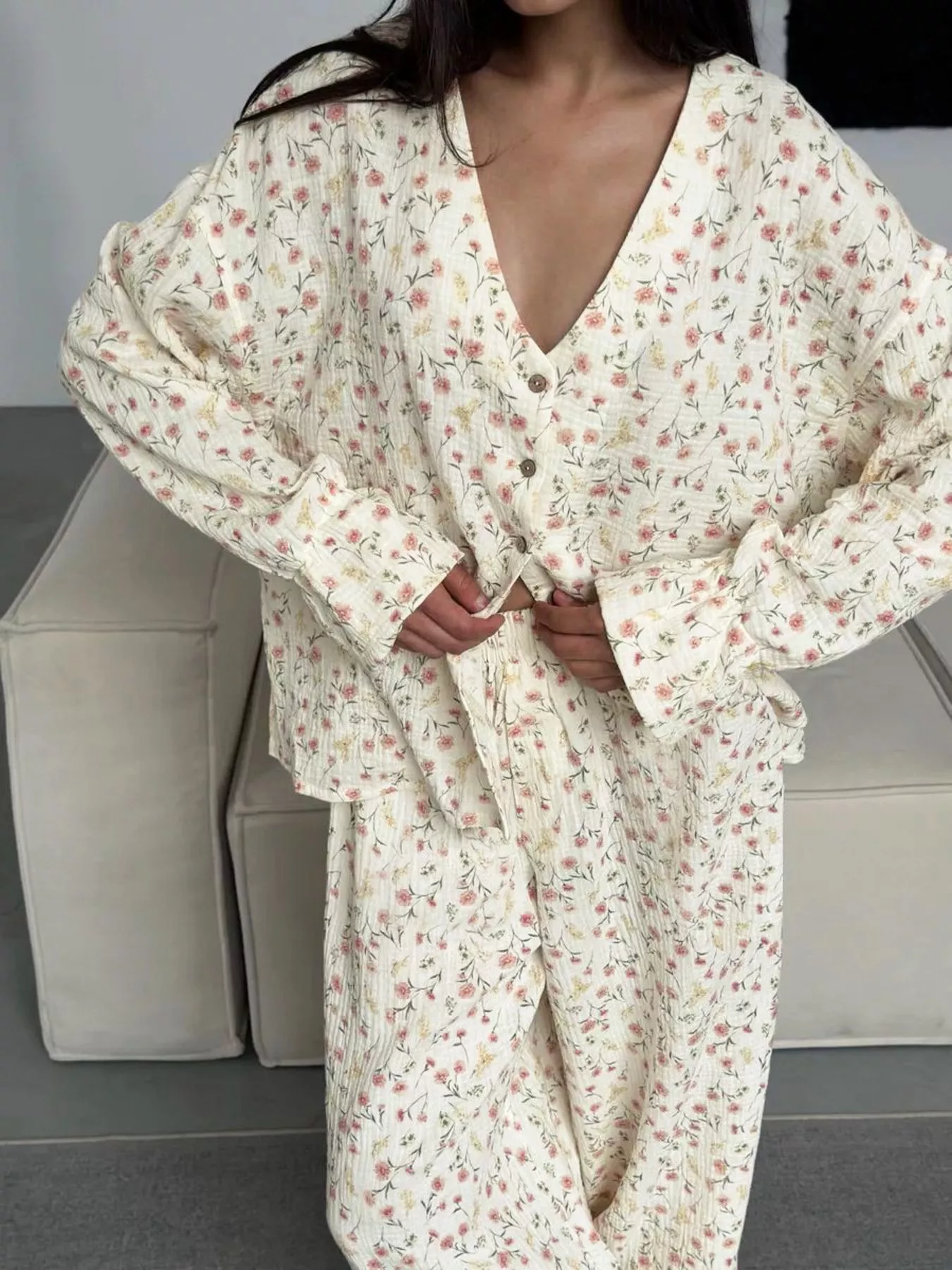 Floral Print Button-Down Top and Pants Lounge Set - Image 3
