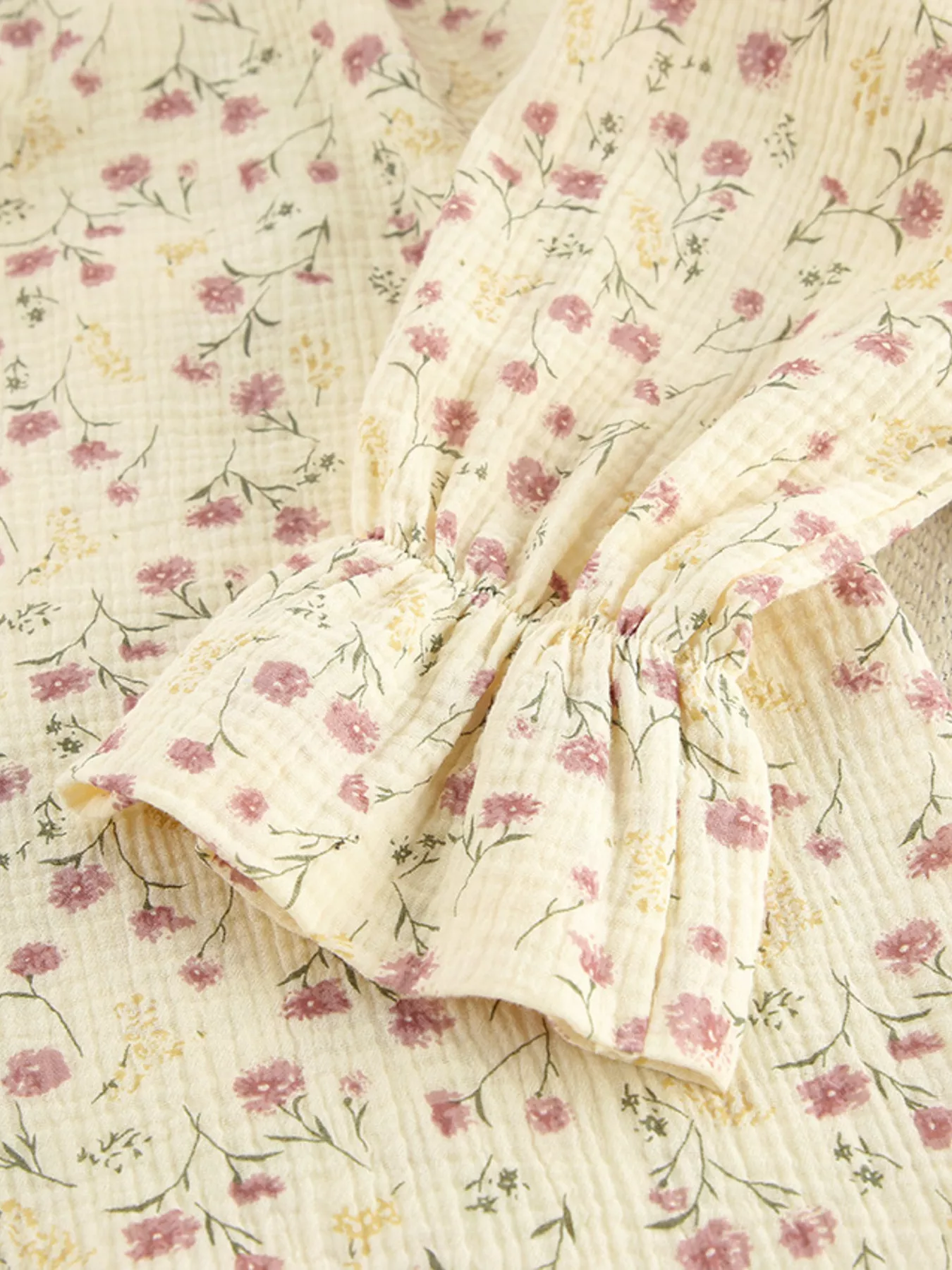 Floral Print Button-Down Top and Pants Lounge Set - Image 7