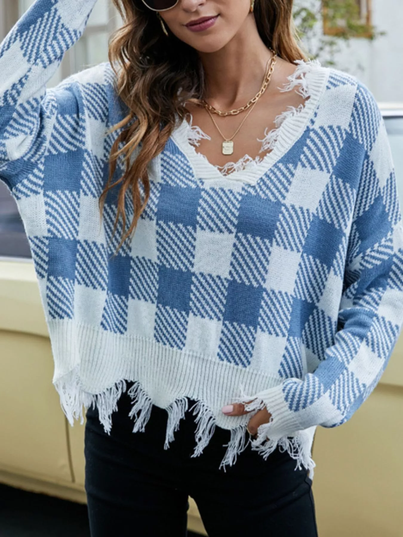 Frayed Hem Long Sleeve Sweater - Image 13