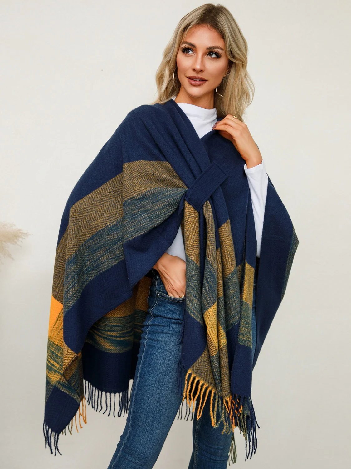 Fringe Contrast Plaid Poncho - Image 13