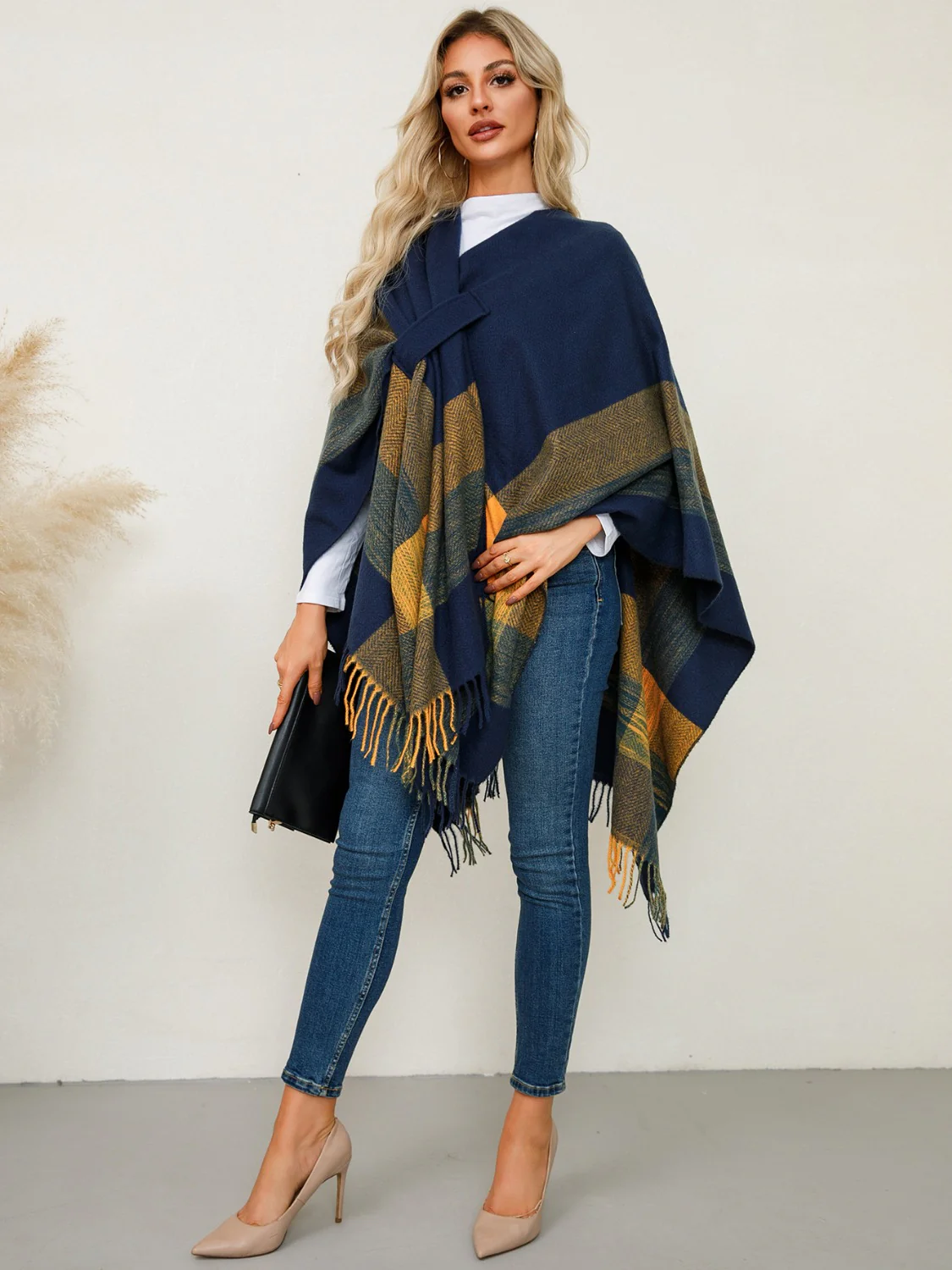 Fringe Contrast Plaid Poncho - Image 17