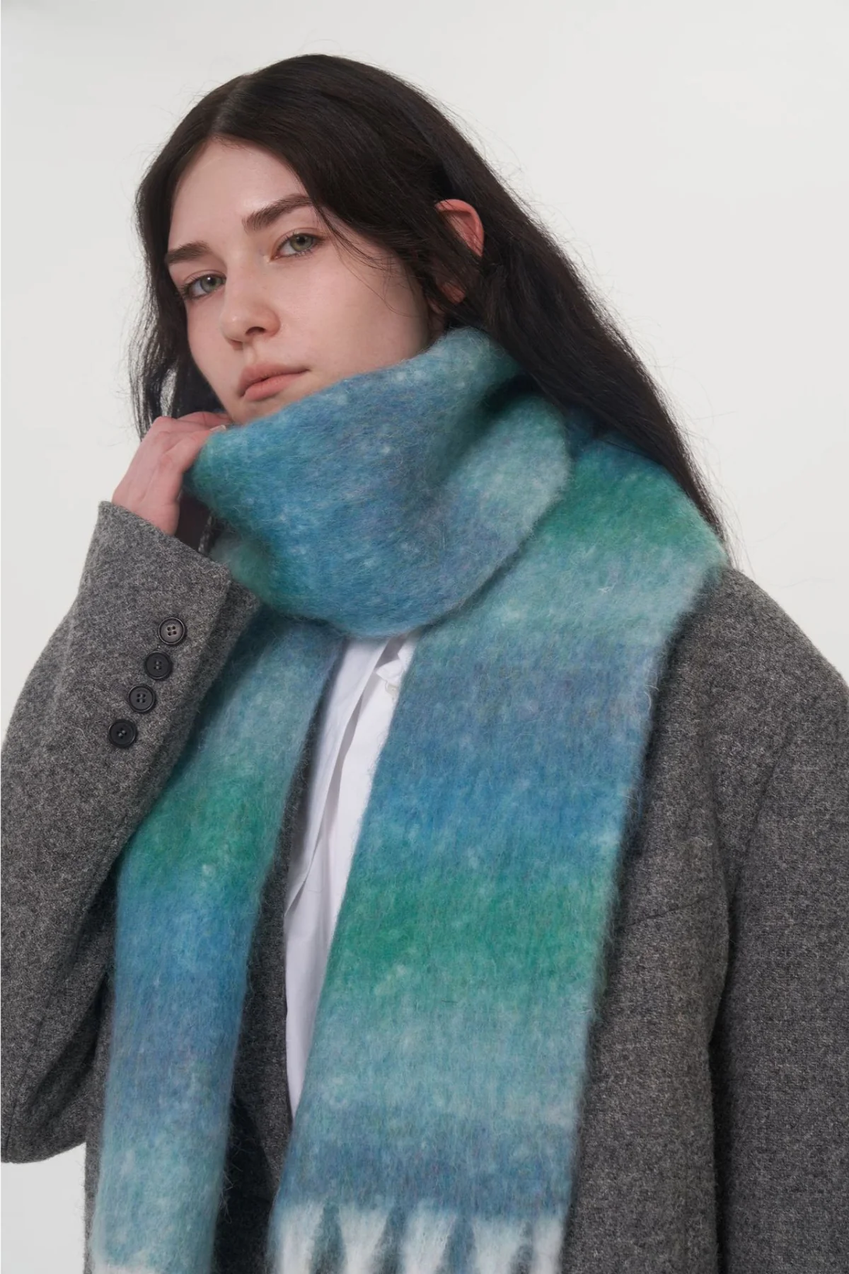 Fringe Gradient Thermal Scarf - Image 6