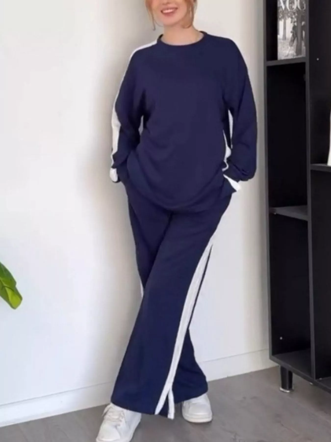 Full Size Contrast Round Neck Top and Pants Set Plus Size - Image 10