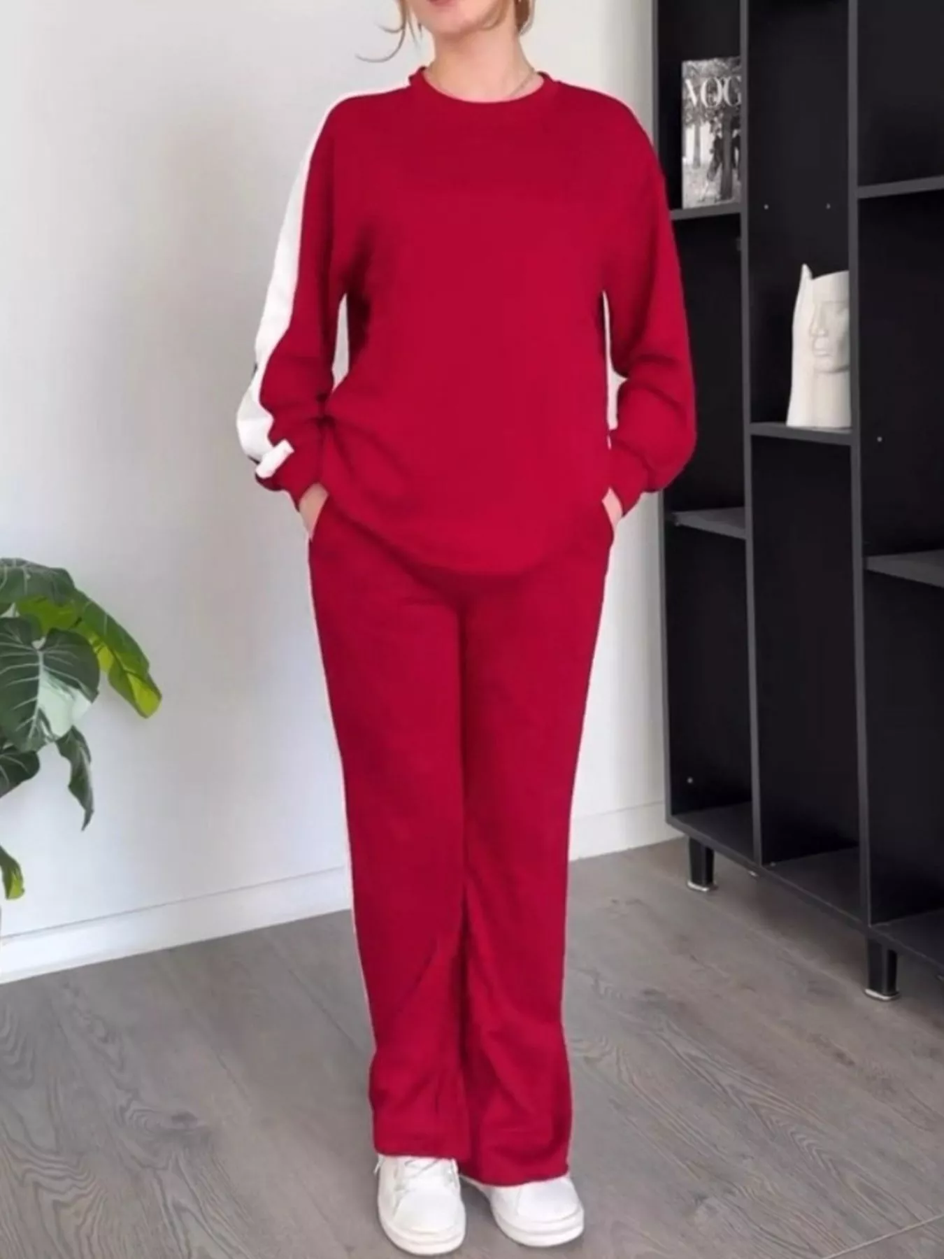 Full Size Contrast Round Neck Top and Pants Set Plus Size - Image 15