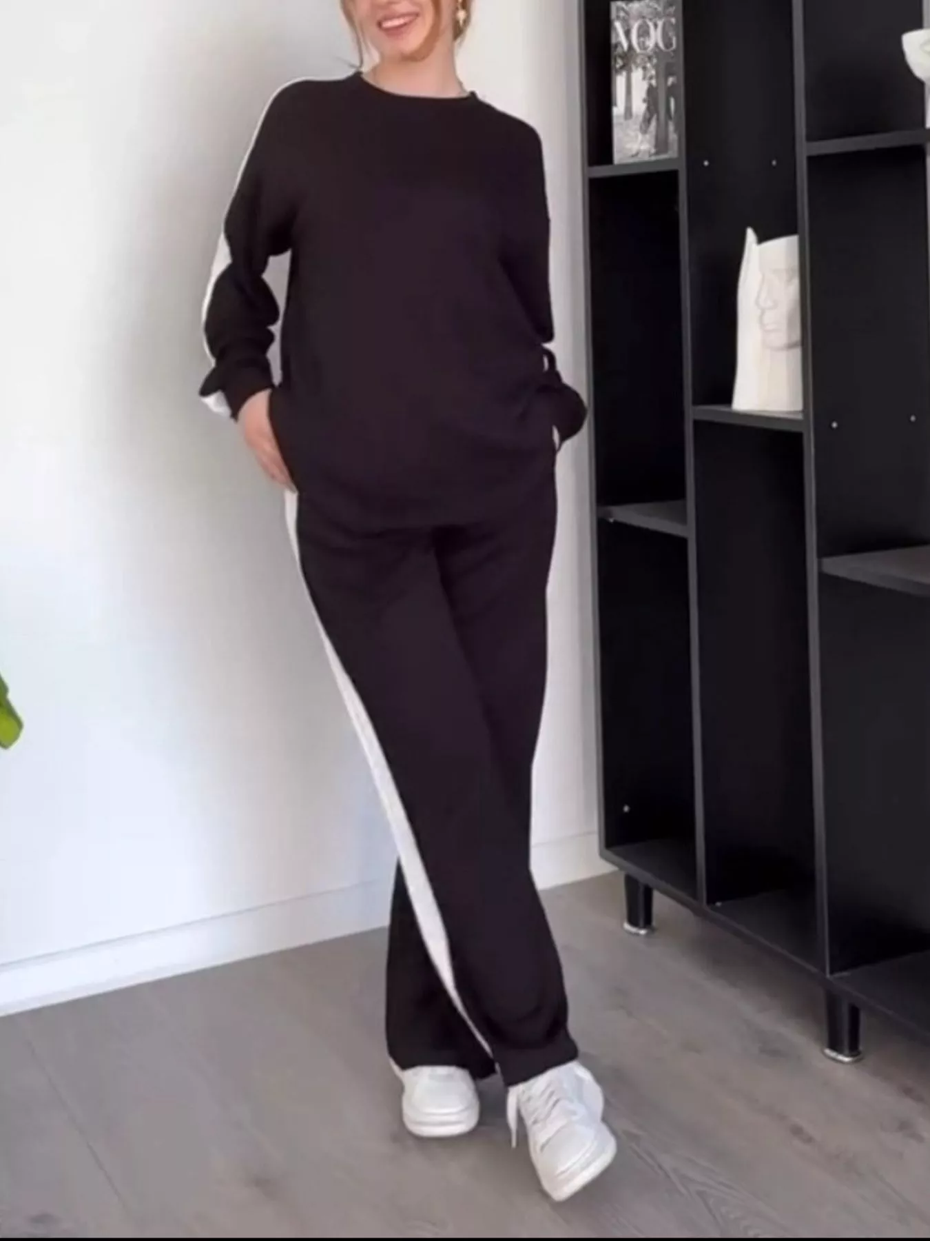 Full Size Contrast Round Neck Top and Pants Set Plus Size - Image 2