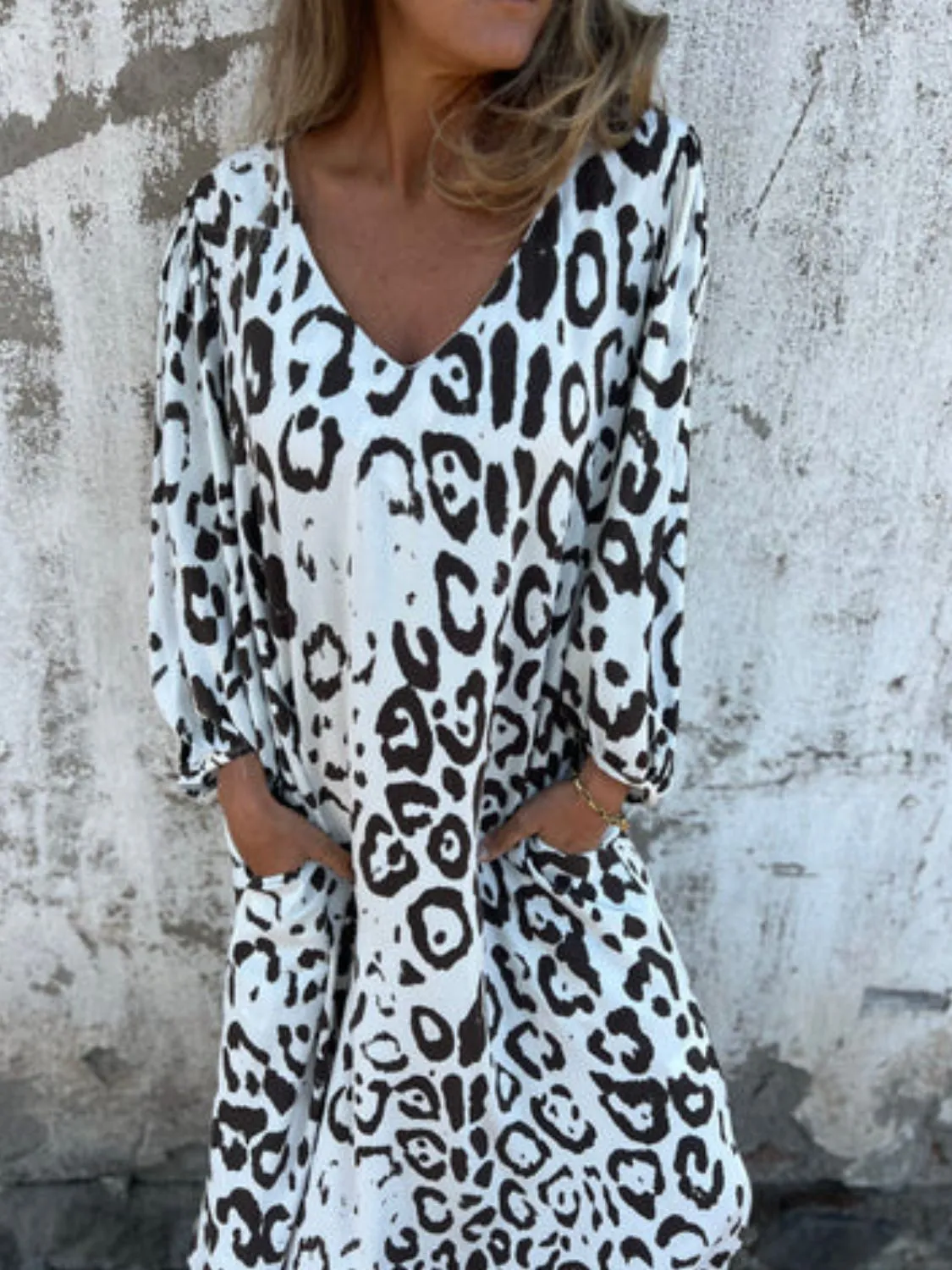 Full Size Printed V-Neck Dress with Pockets Plus Size - Image 17