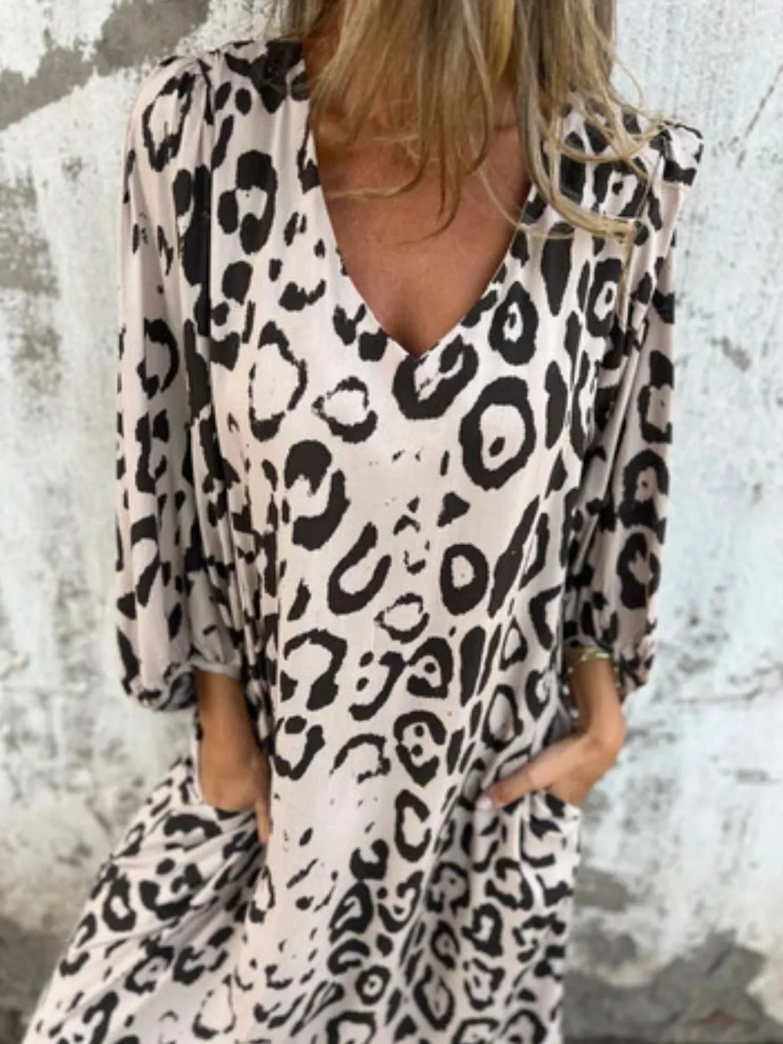 Full Size Printed V-Neck Dress with Pockets Plus Size - Image 34