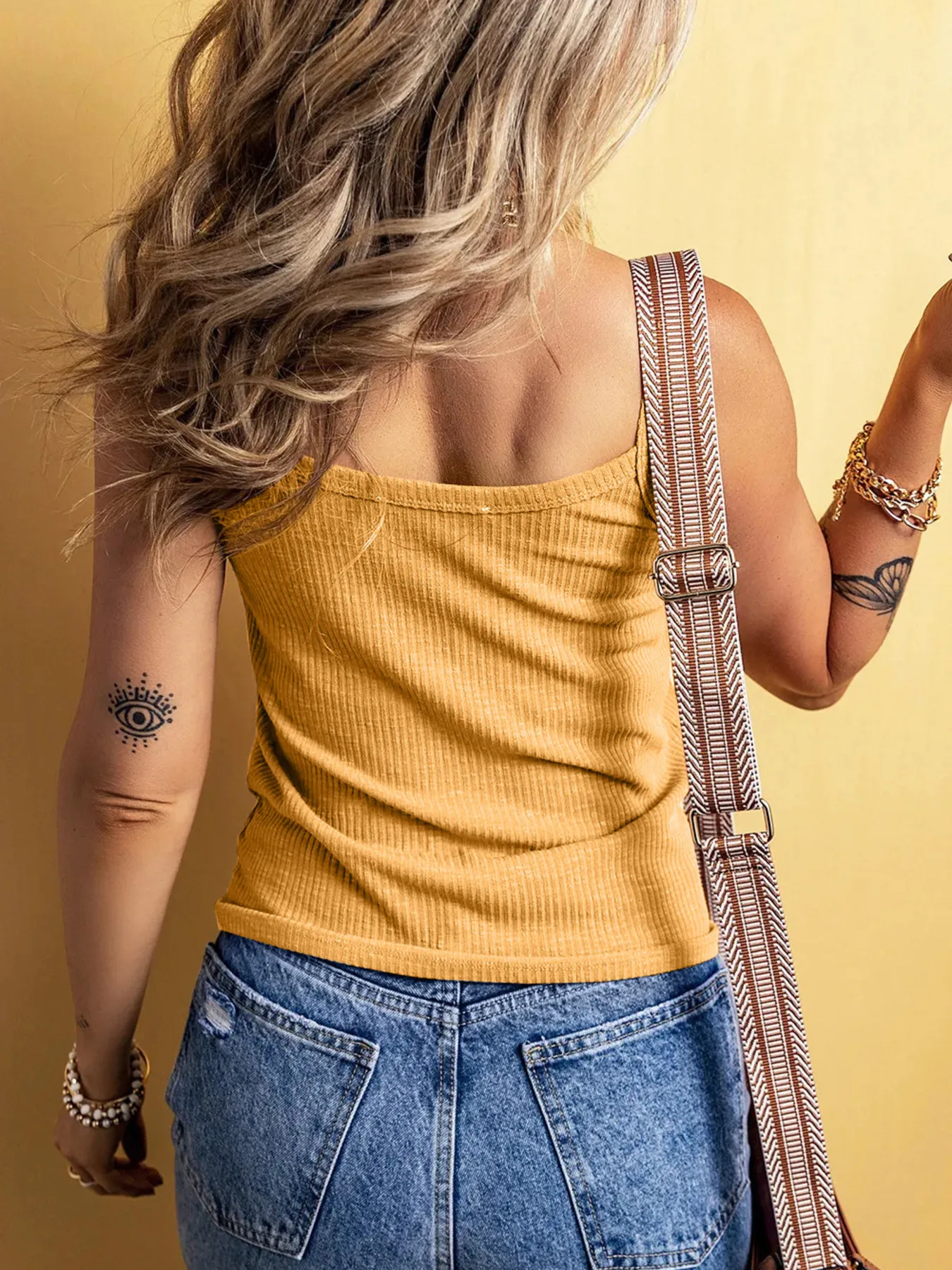 Full Size Ribbed Button Front Tie Hem Cami Tank Top Plus Size - Image 5
