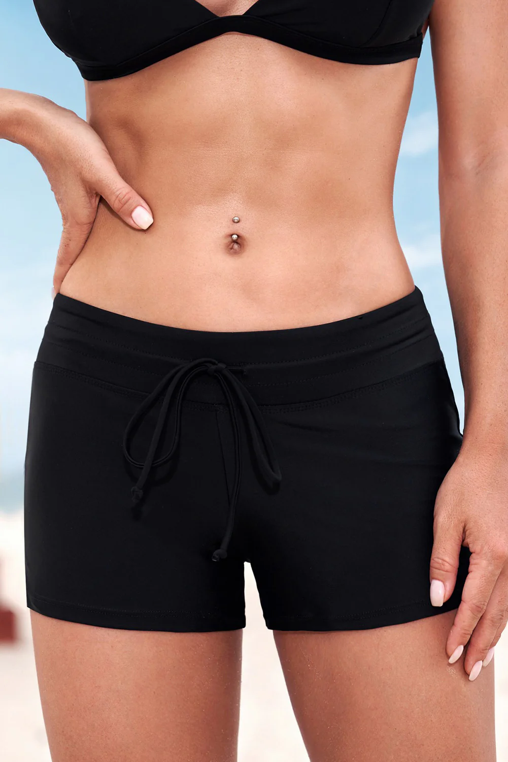 Full Size Run Contrast Drawstring Swim Bottoms - Image 4