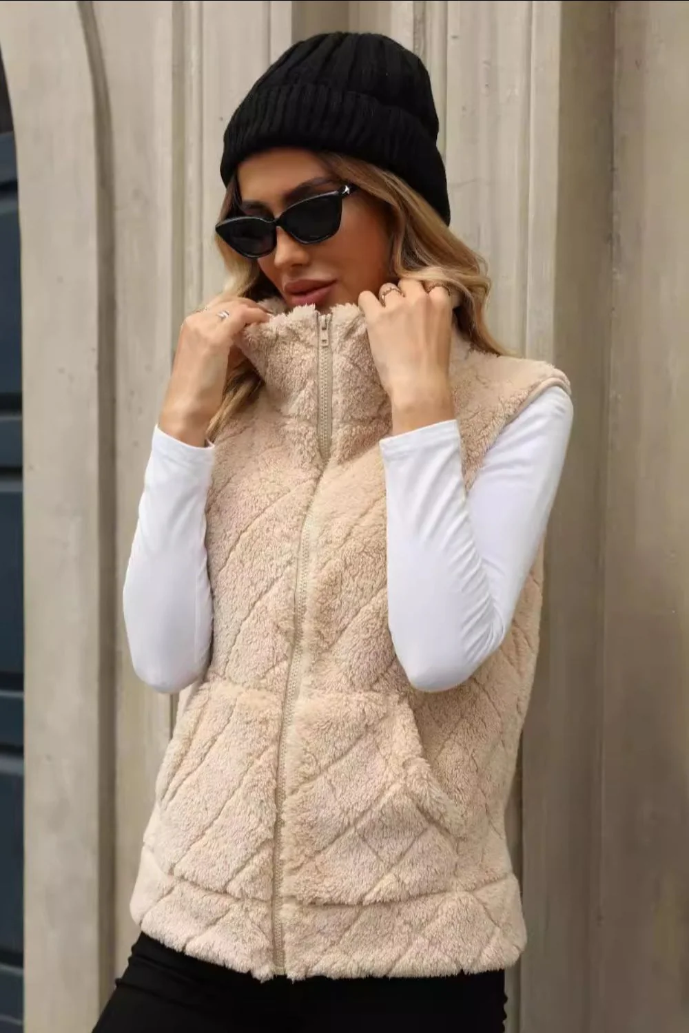 Fuzzy Plaid Texture Zip Up Vest Coat - Image 5