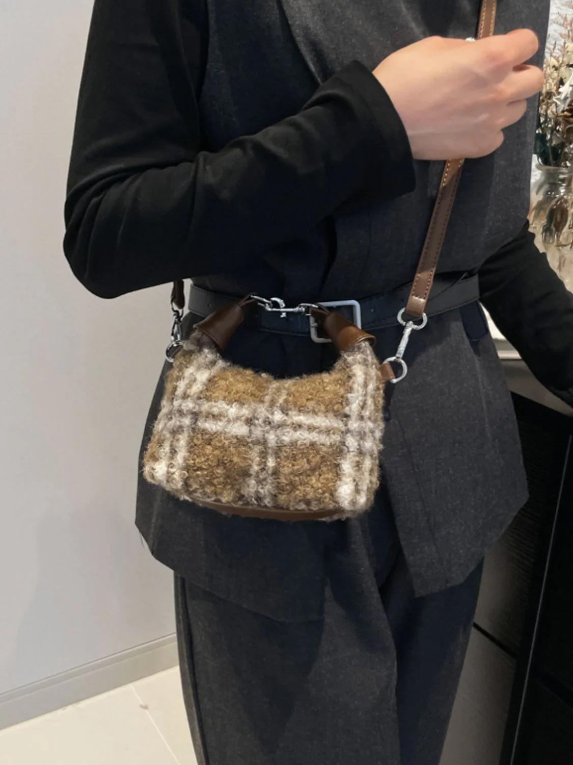 Fuzzy Polyester Mini Handbag with Zipper - Image 5