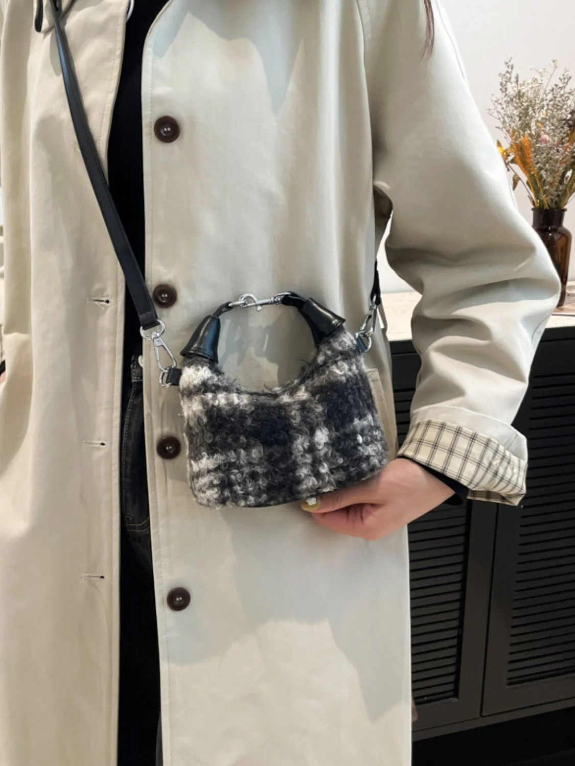 Fuzzy Polyester Mini Handbag with Zipper - Image 8