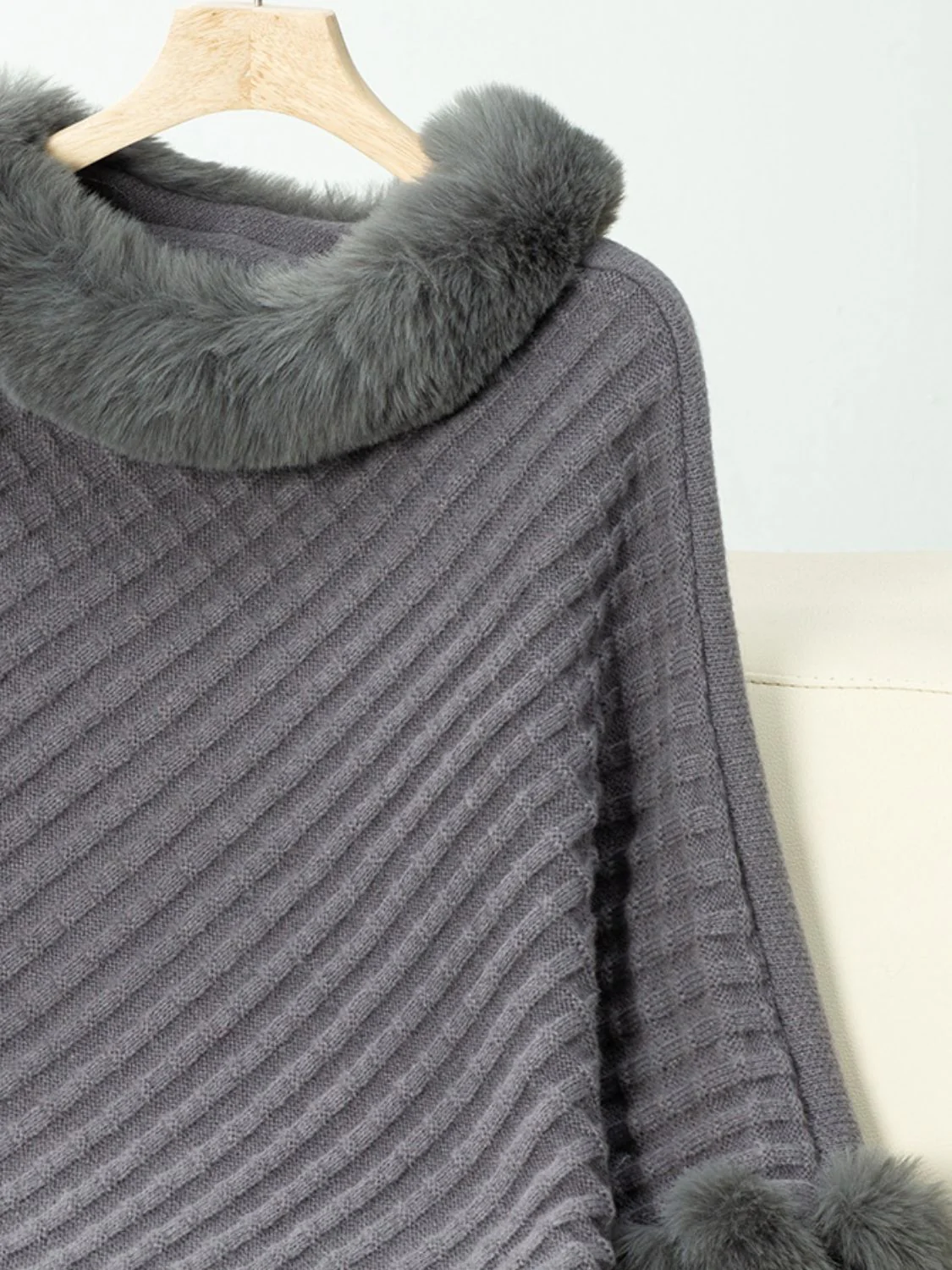 Fuzzy Trim Texture Three-Quarter Sleeve Poncho - Image 12
