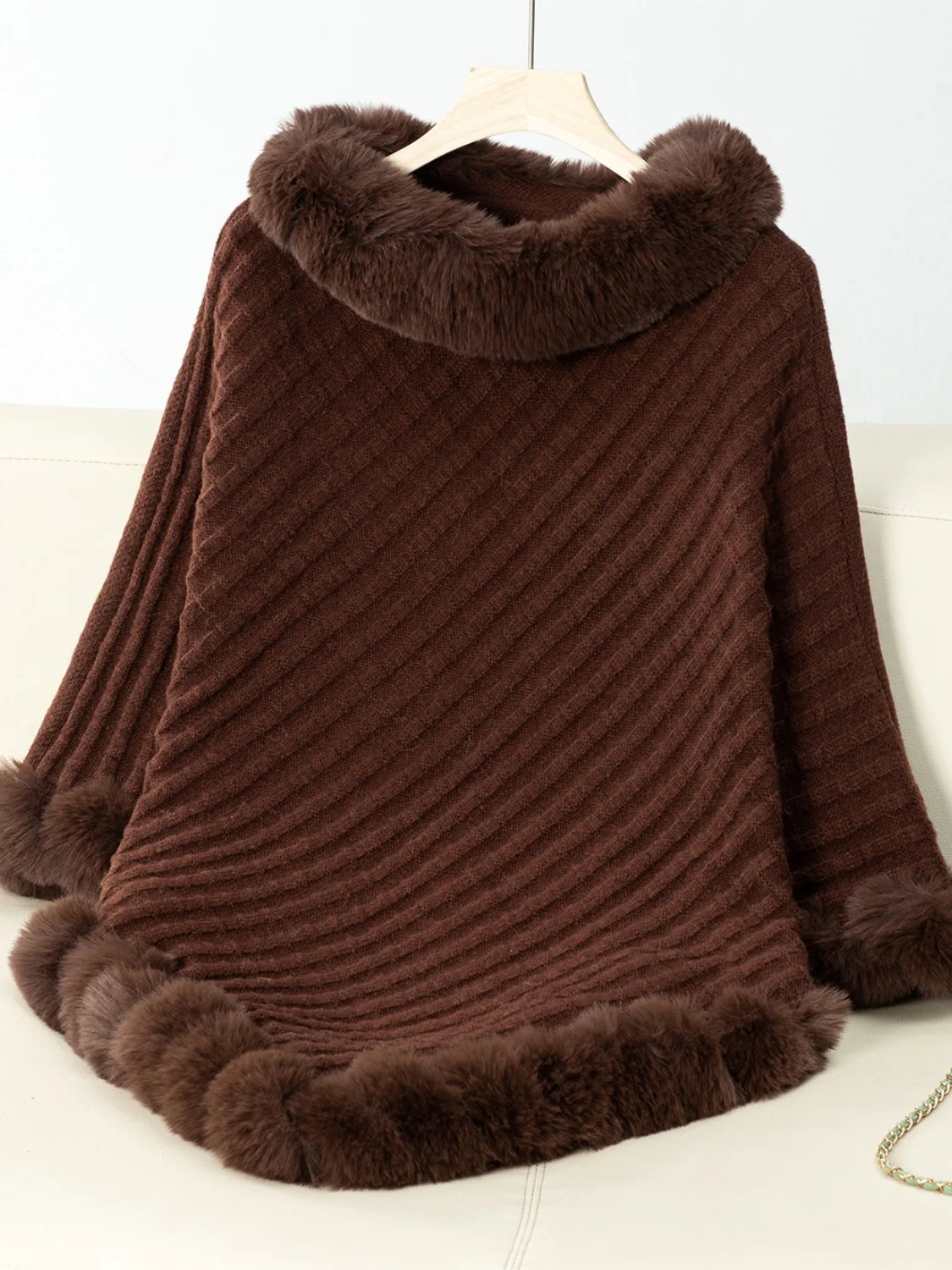 Fuzzy Trim Texture Three-Quarter Sleeve Poncho - Image 13