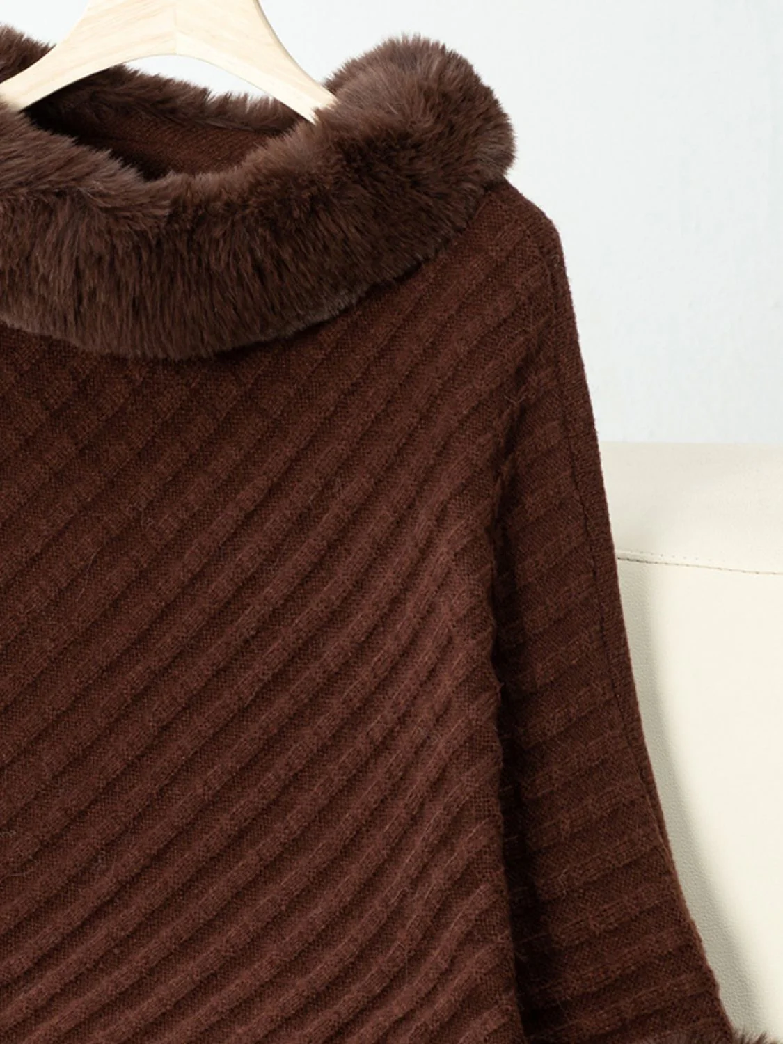 Fuzzy Trim Texture Three-Quarter Sleeve Poncho - Image 15
