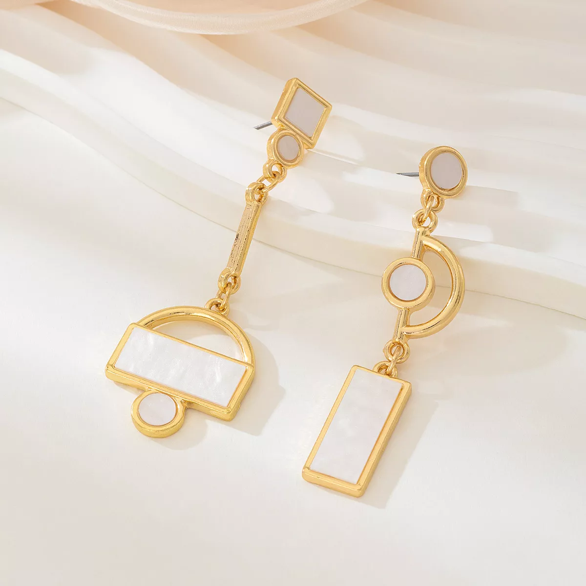 Geometric Gold Chain Drop Earrings - Image 5