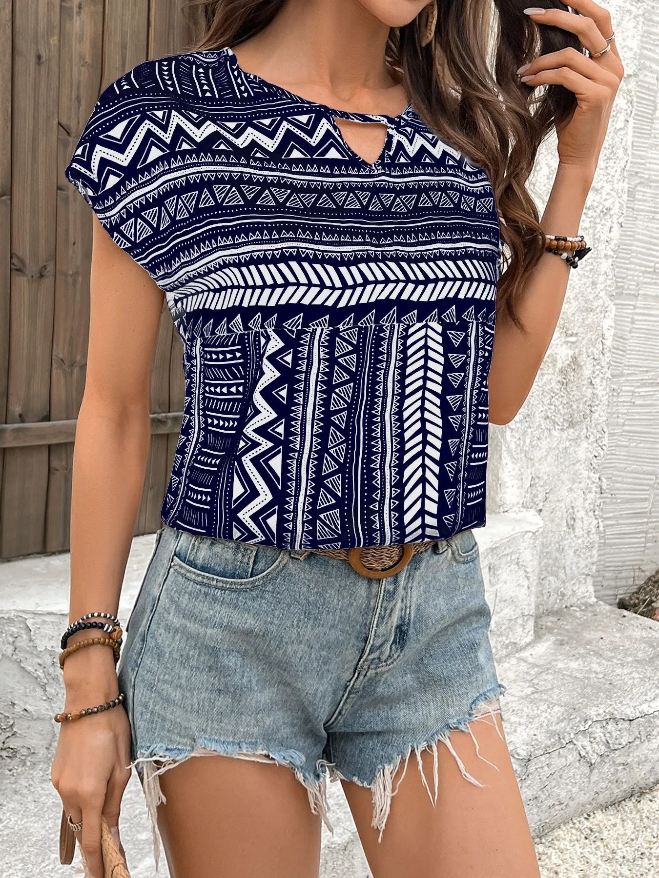 Geometric Print Short Sleeve Blouse - Image 7