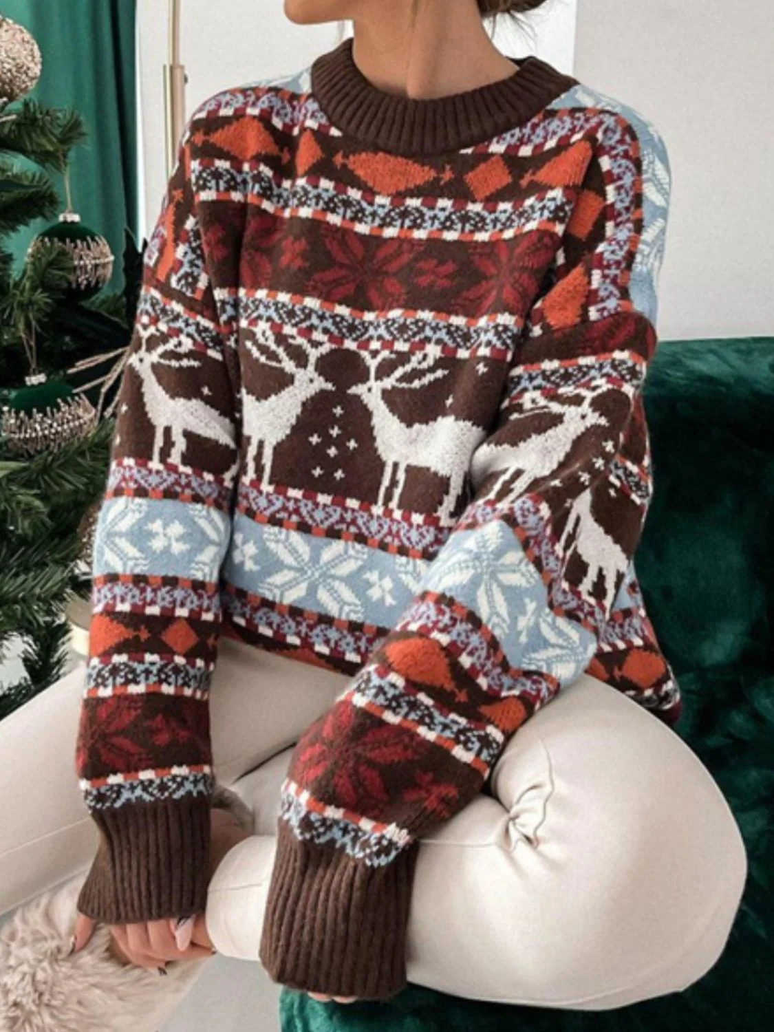 Geometric Round Neck Dropped Shoulder Sweater - Image 8