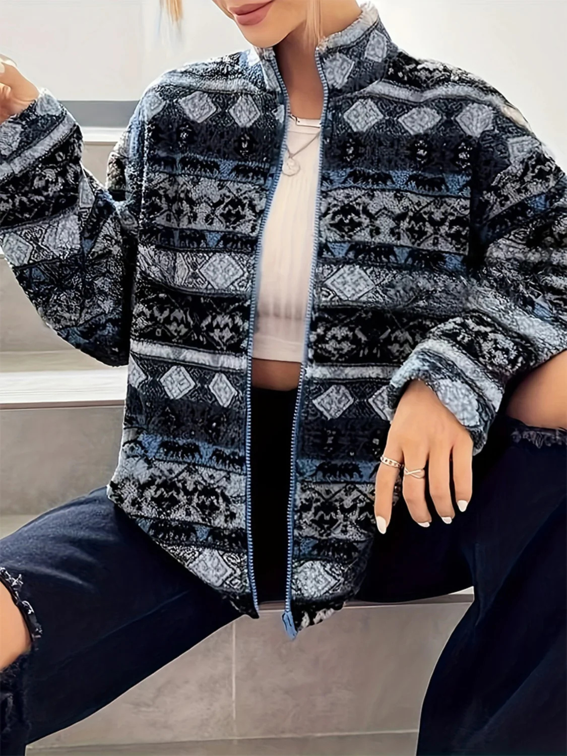 Geometric Turtleneck Zip Up Jacket - Image 2