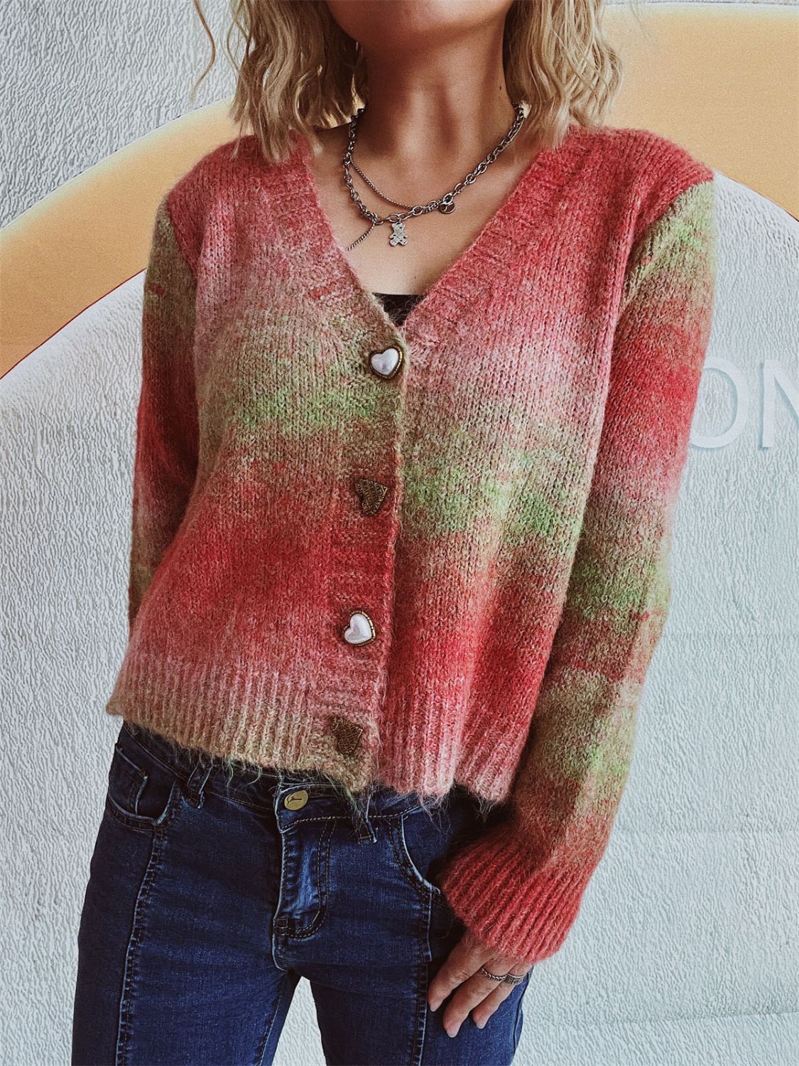 Gradient Heart Shape Button V-Neck Cardigan - Image 4