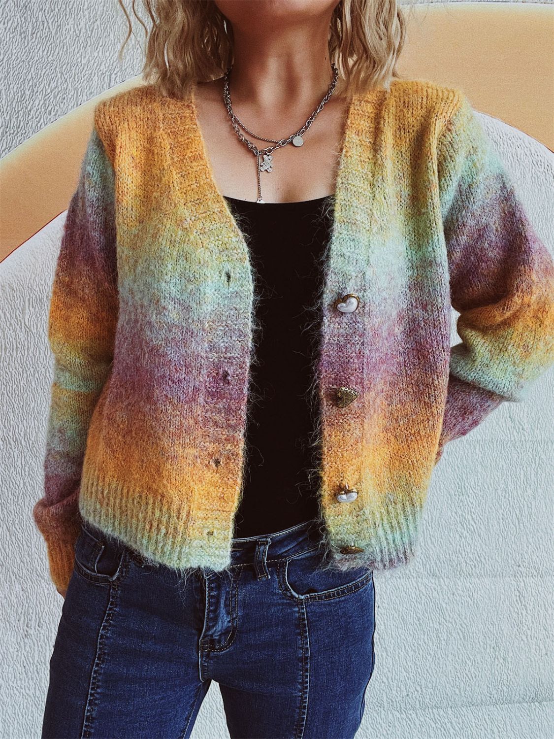Gradient Heart Shape Button V-Neck Cardigan - Image 8