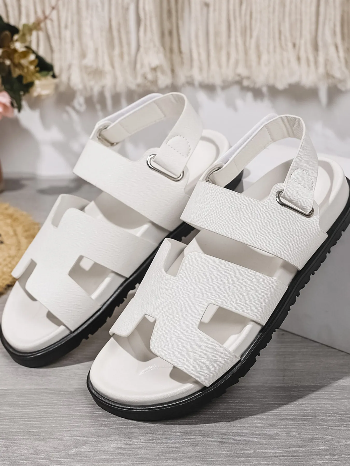 H-Style Gladiator Sandals with Ankle Strap - Image 6