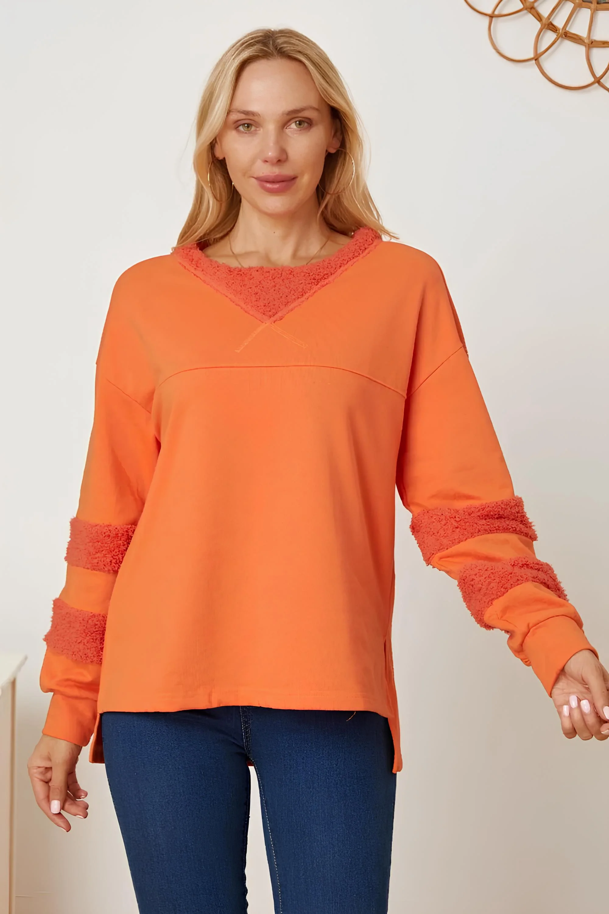 High-Low Round Neck Long Sleeve Sweatshirt - Image 2