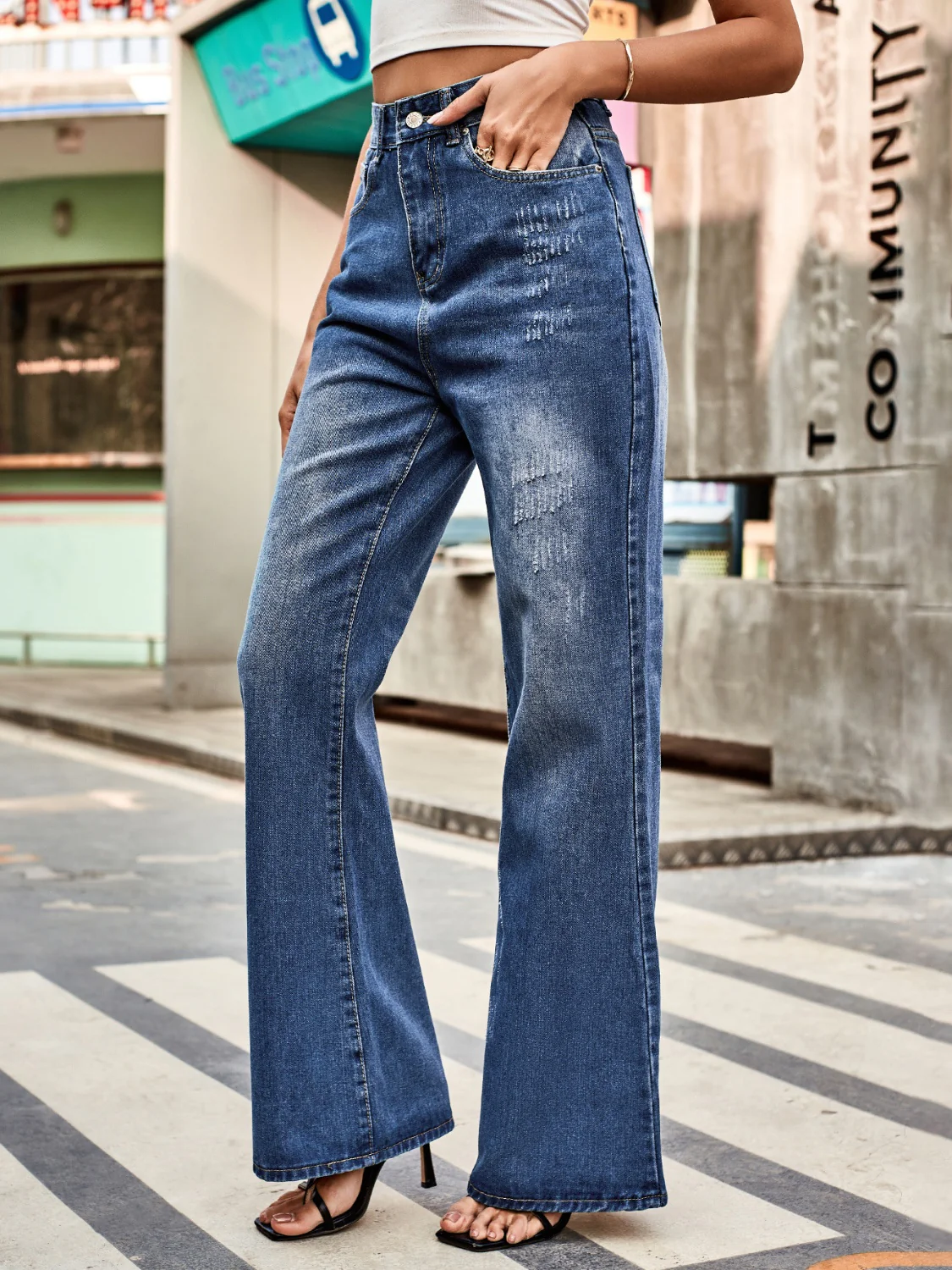 High Rise Bootcut Jeans with Pockets - Image 3