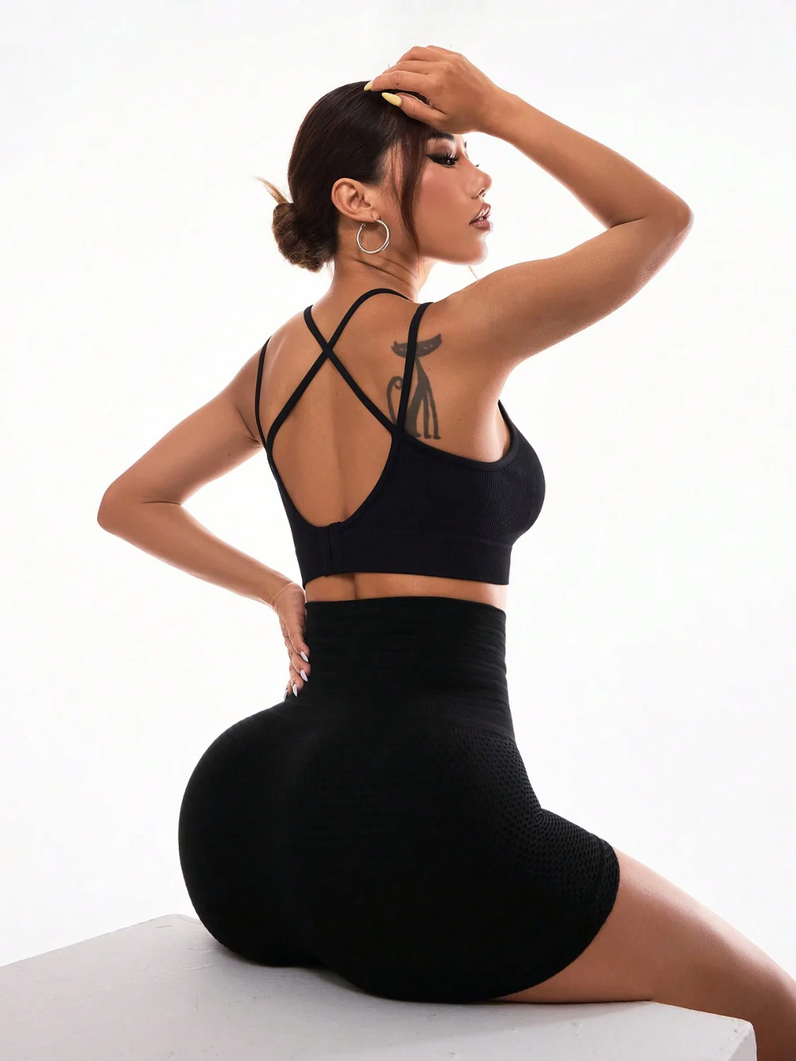 High Waist Active Shorts - Image 4