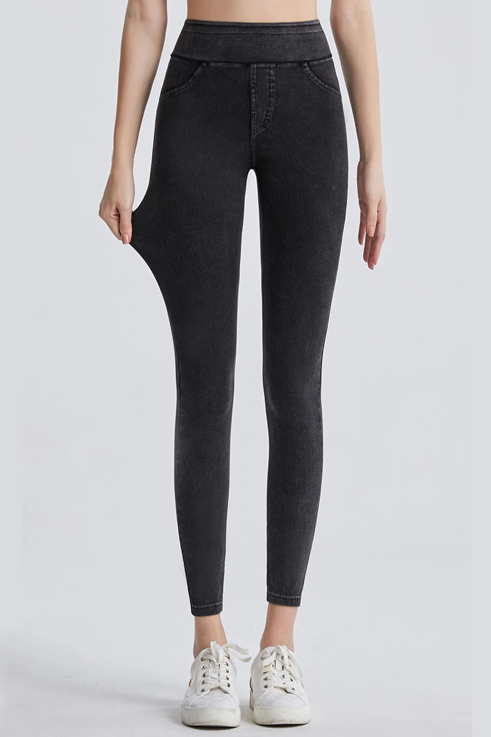 High Waist Cropped Jeans - Image 3