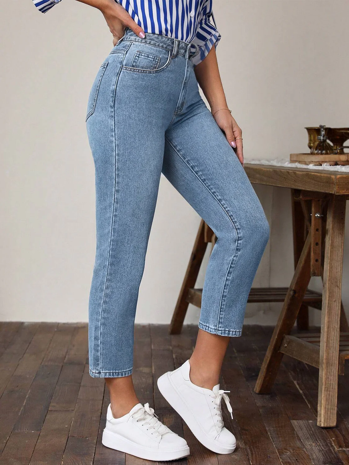 High Waist Jeans with Pockets - Image 2