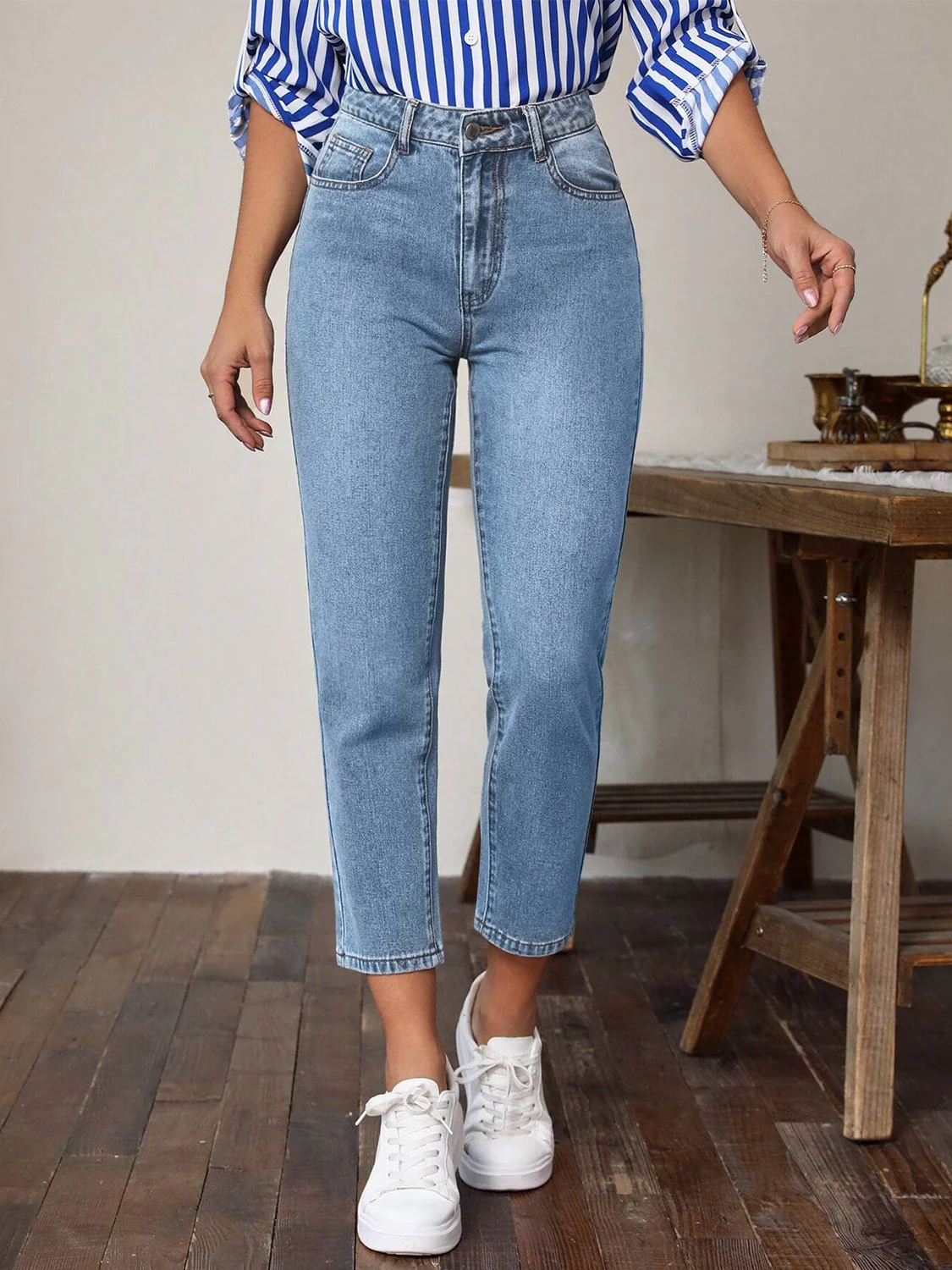 High Waist Jeans with Pockets - Image 3