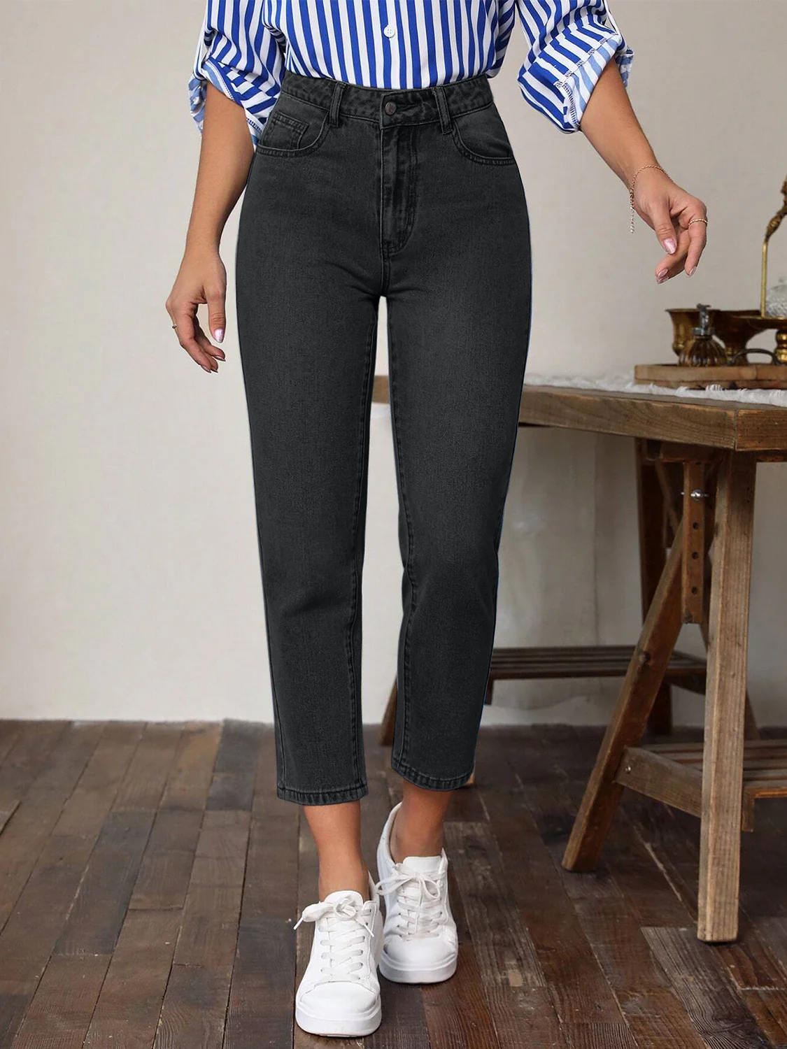 High Waist Jeans with Pockets - Image 6