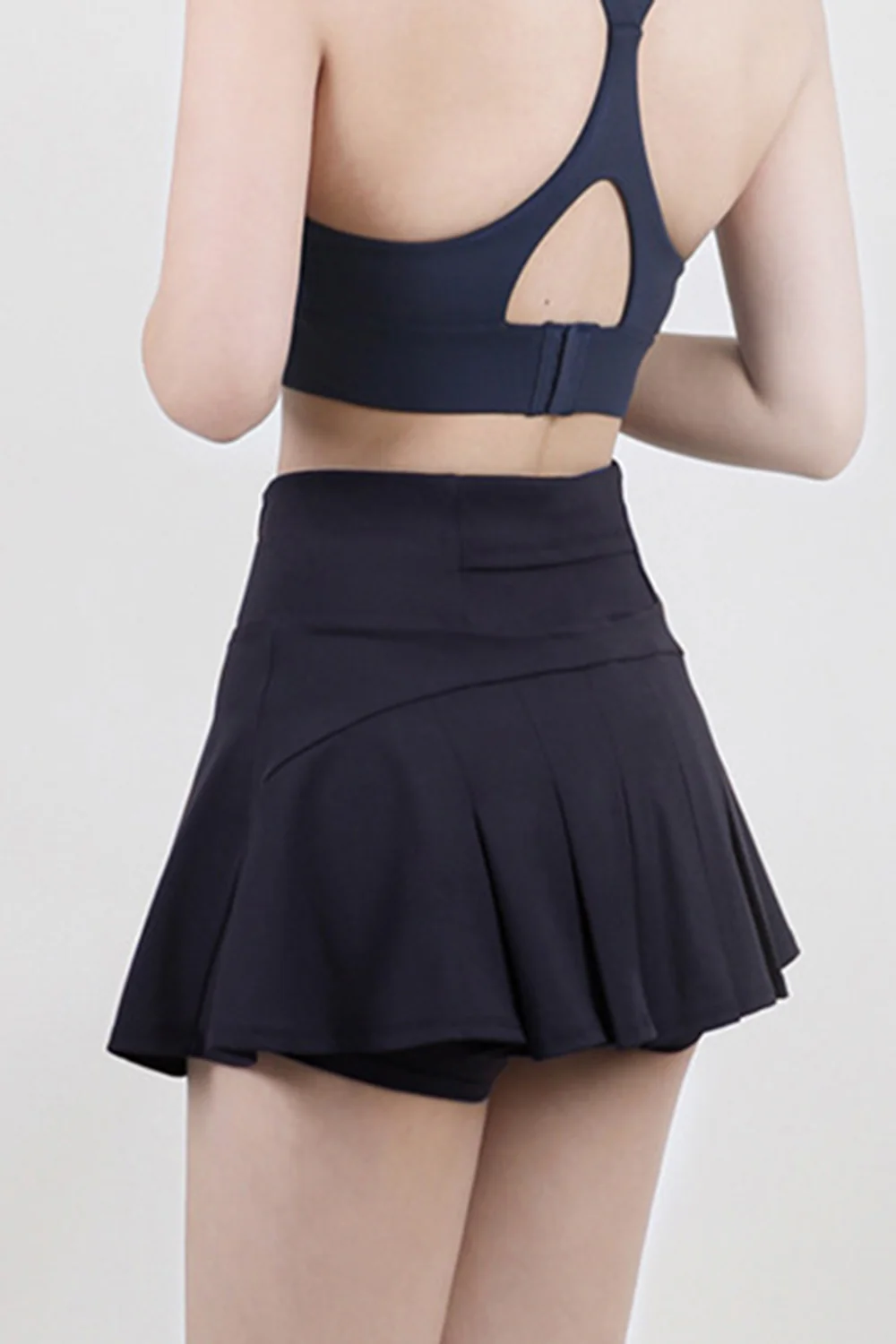 High Waist Pleated Active Skirt - Image 15