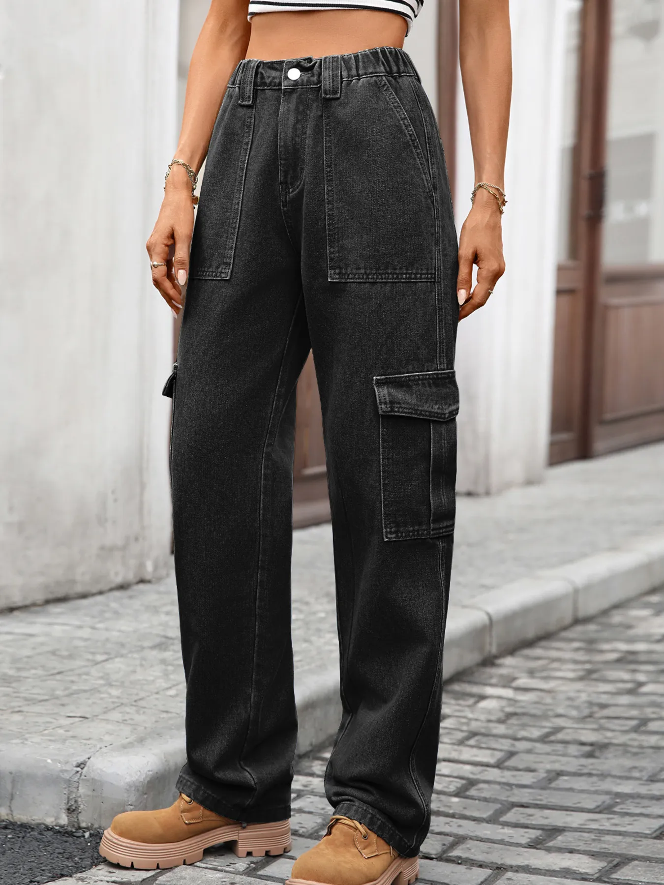 High-Waisted Cargo Jeans - Image 13