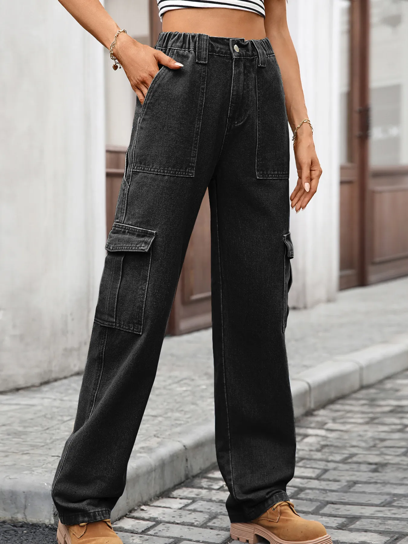 High-Waisted Cargo Jeans - Image 14