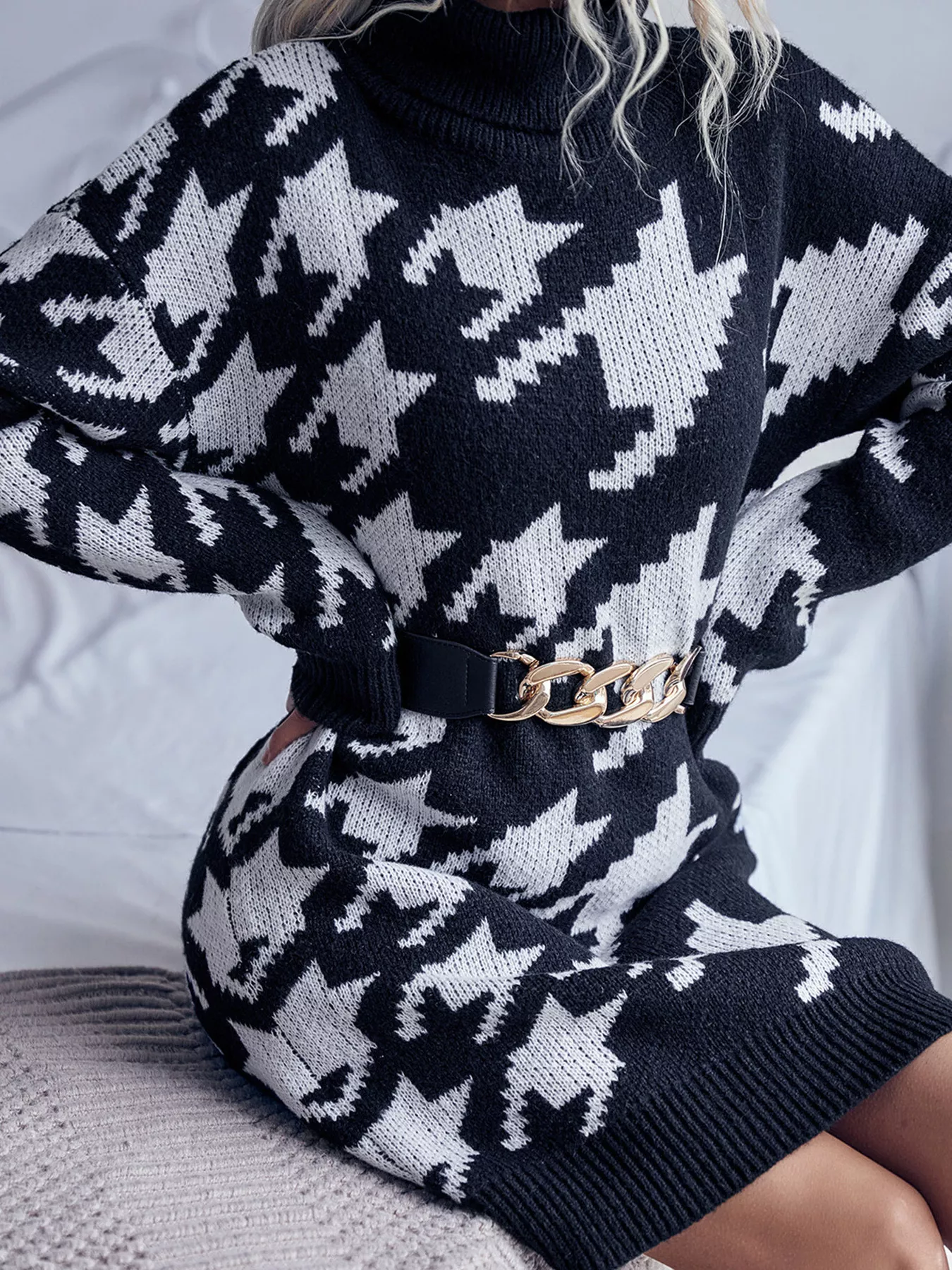 Houndstooth Pattern Turtleneck Sweater Dress - Image 4