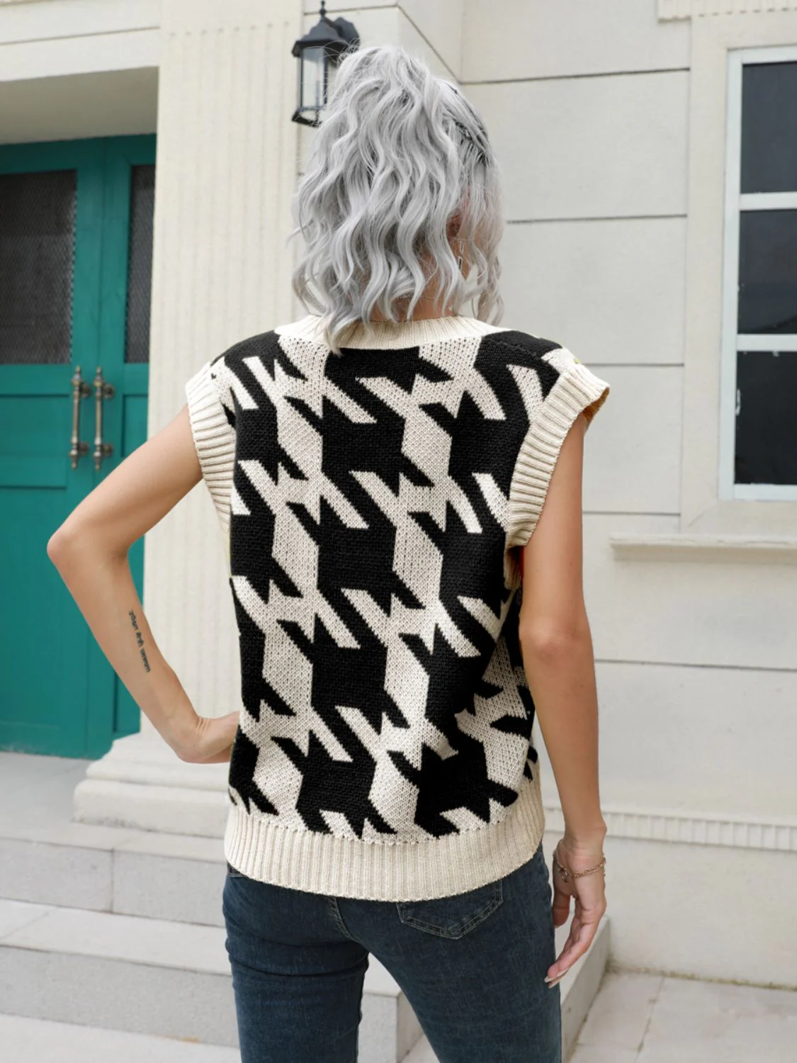 Houndstooth V-Neck Sweater Vest - Image 2