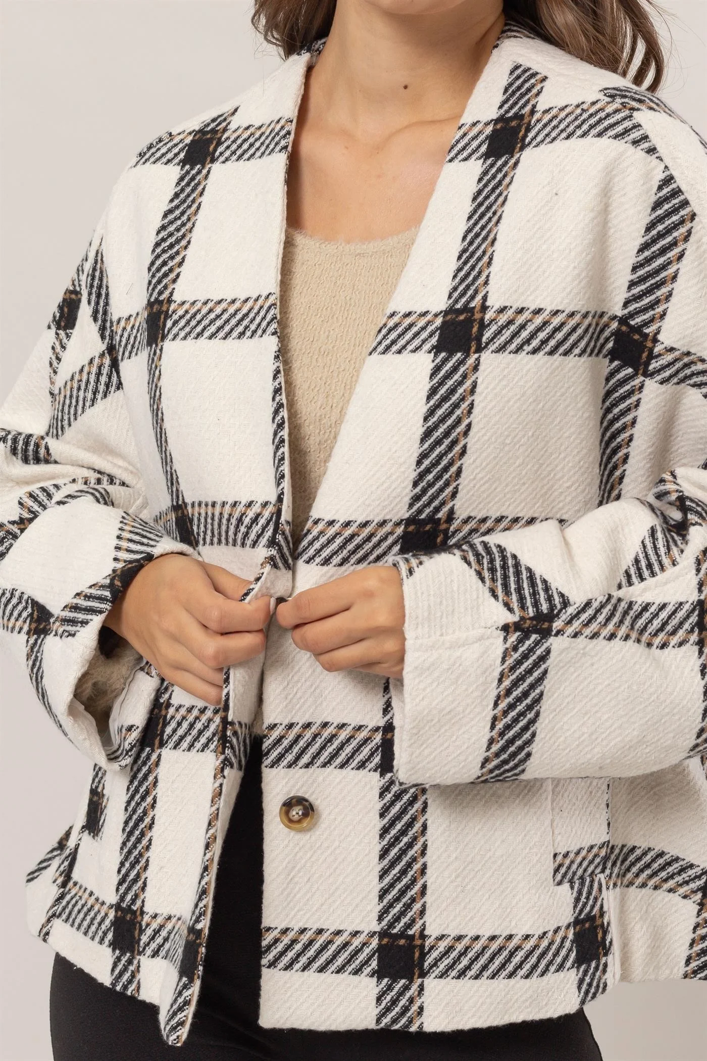 HYFVE Plaid Long Sleeve Jacket with Side Slit Pockets - Image 4