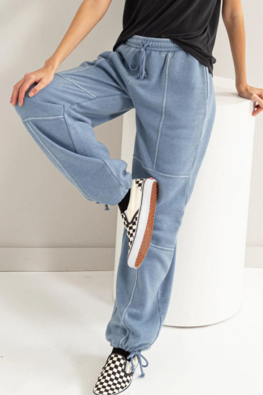 HYFVE Stitched Design Drawstring Sweatpants - Image 3