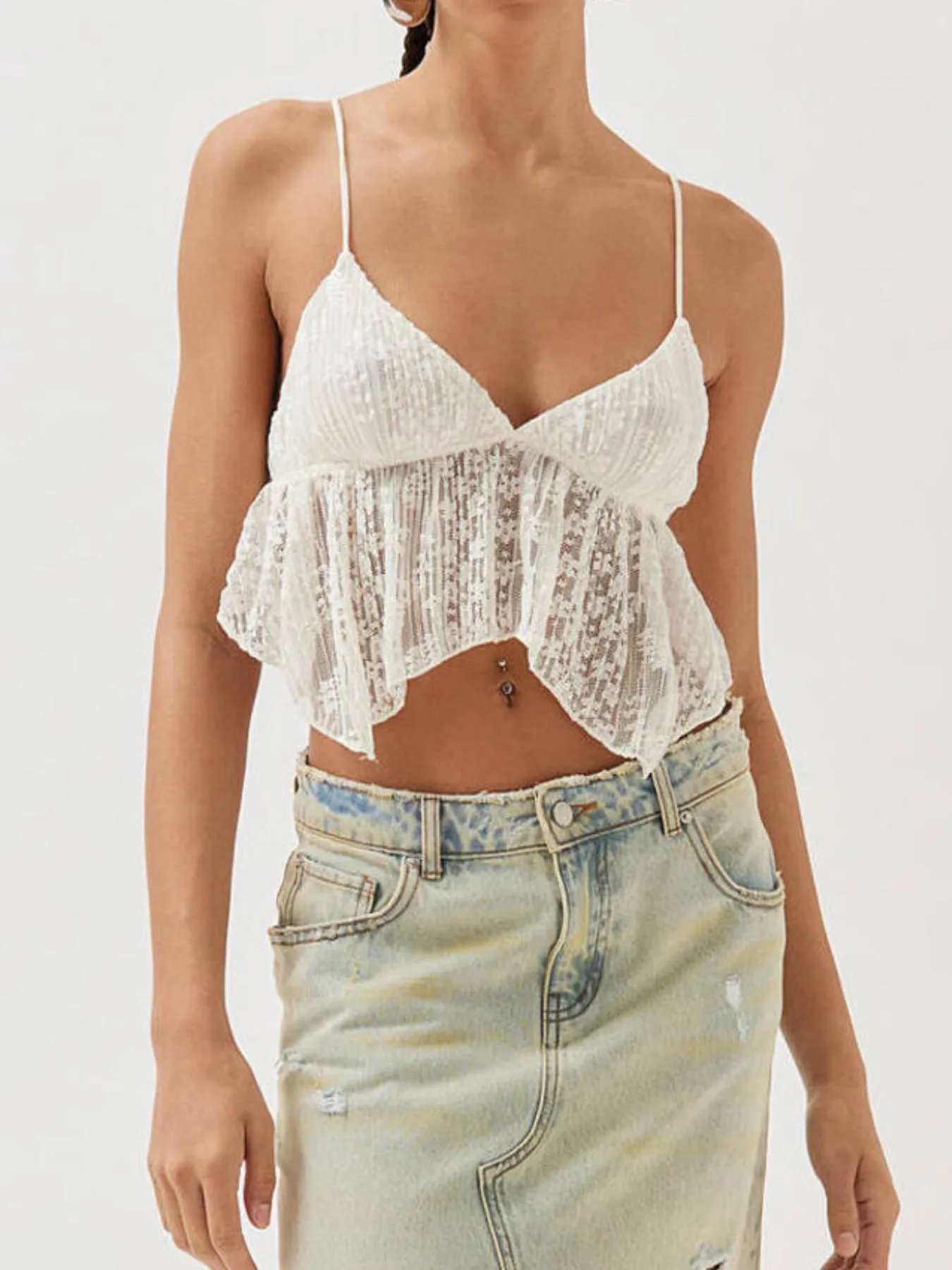 Lace Cropped Cami with Flowy Hem - Image 4
