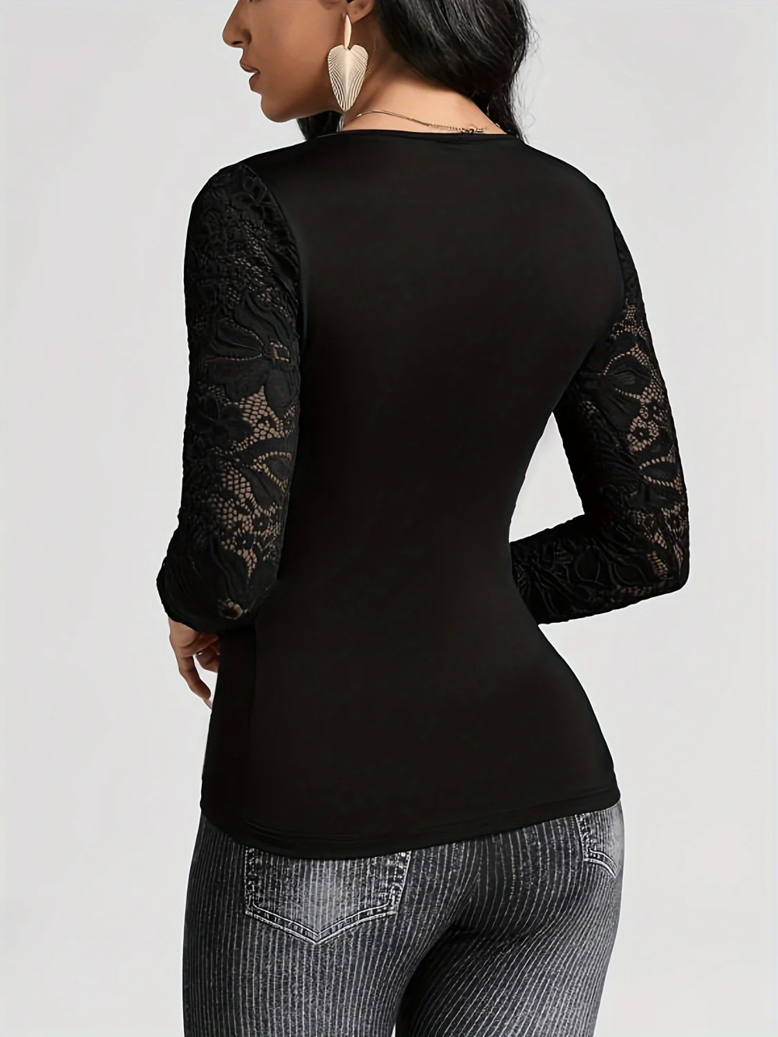 Lace Ruched Surplice Long Sleeve Top - Image 4