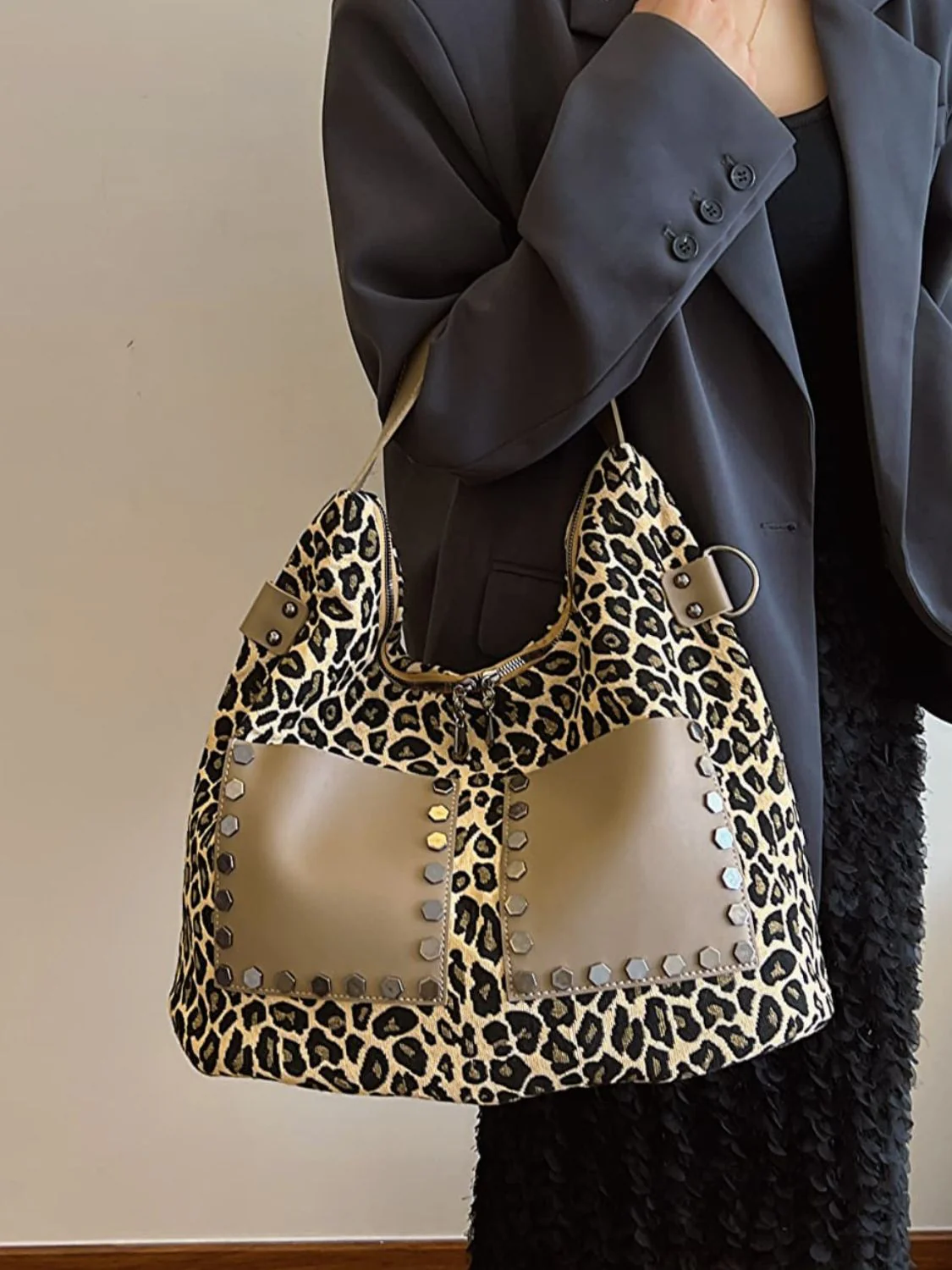 Leopard Polyester Shoulder Bag with Zippers - Image 11