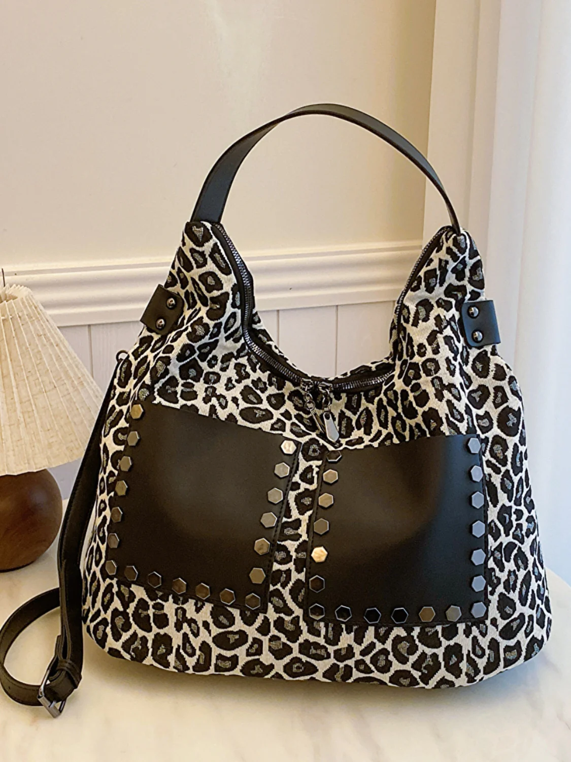 Leopard Polyester Shoulder Bag with Zippers - Image 2