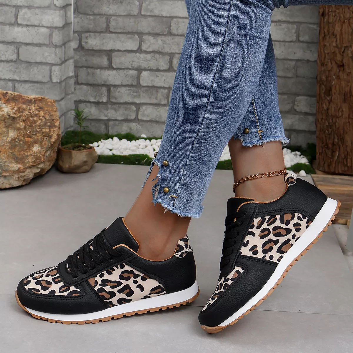 Leopard Print Casual Sneakers - Image 6