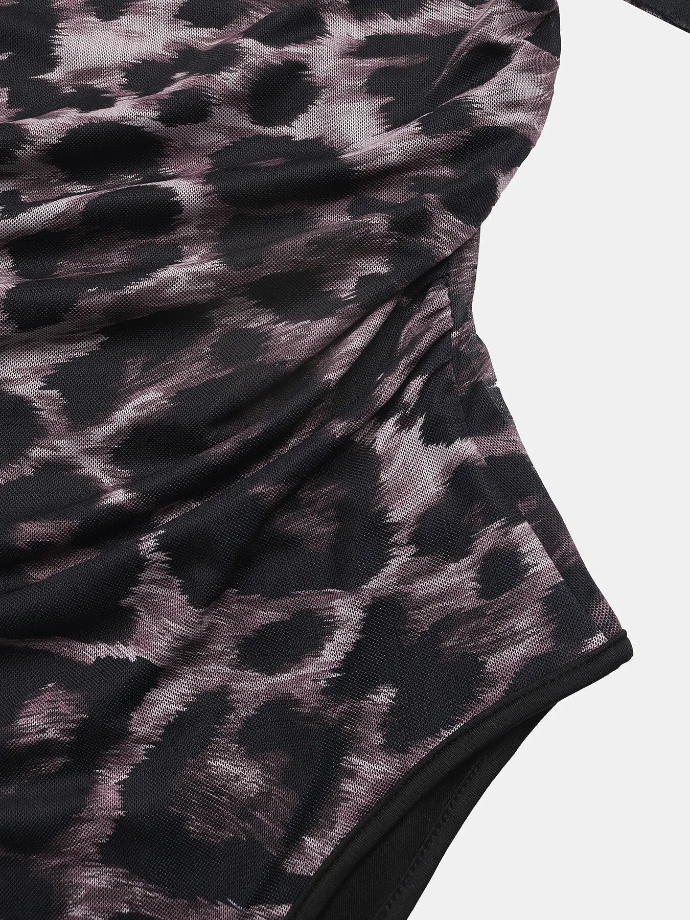 Leopard Print One Shoulder Long Sleeve Bodysuit - Image 8