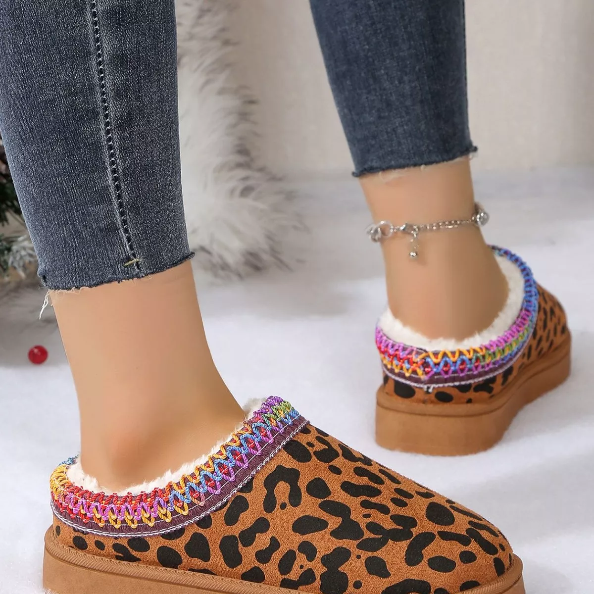 Leopard Print Plush Lined Warm Slip-Ons - Image 2