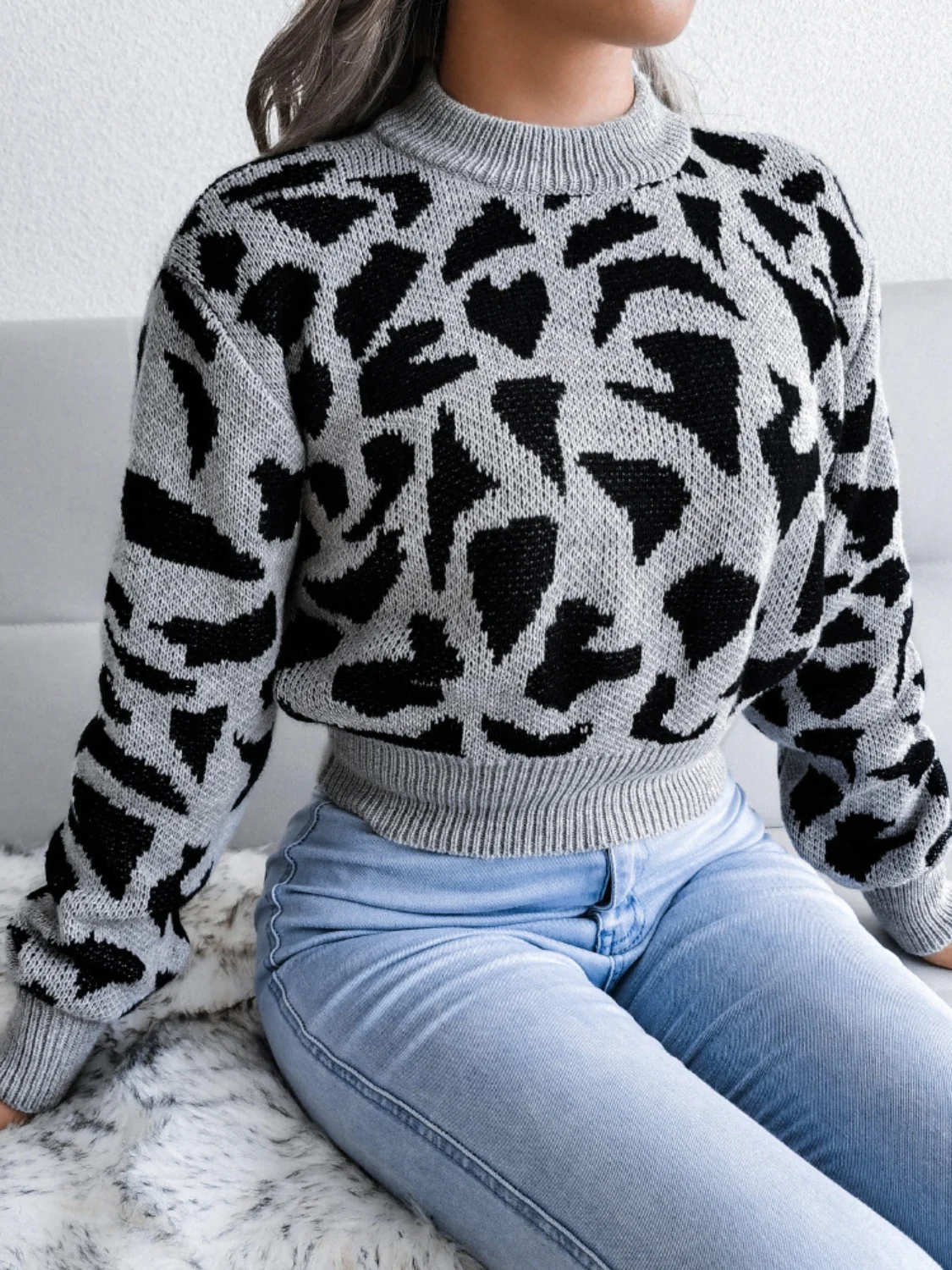 Leopard Round Neck Dropped Shoulder Sweater - Image 13