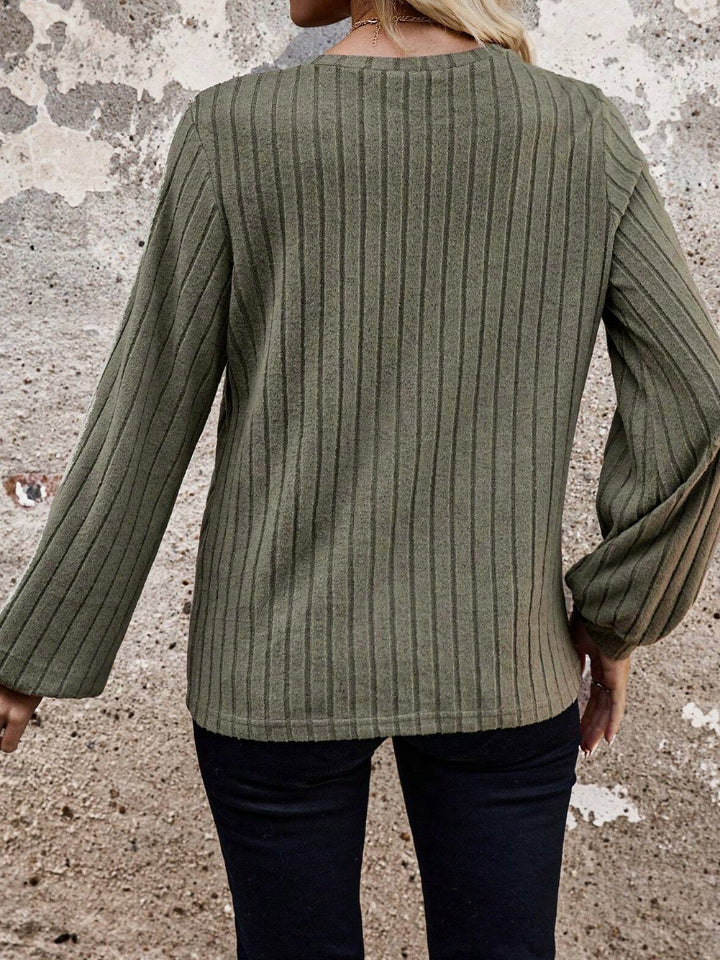 Leopard Round Neck Long Sleeve T-Shirt - Image 3