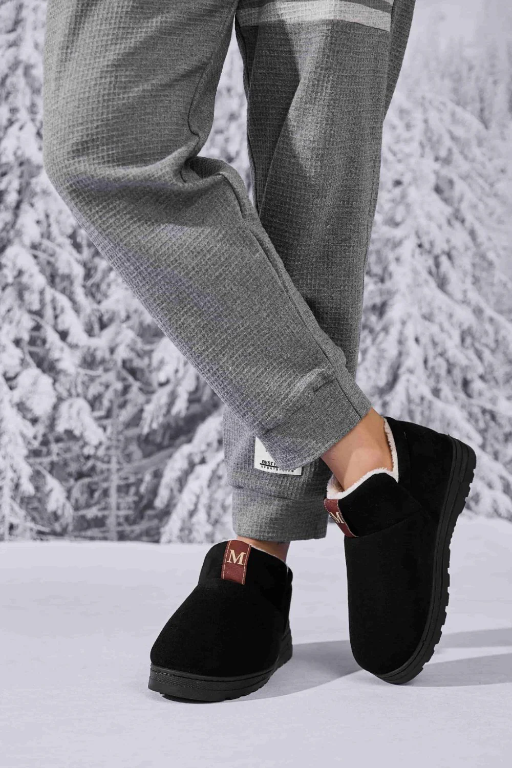 Letter M Suede Round Toe Slippers - Image 10